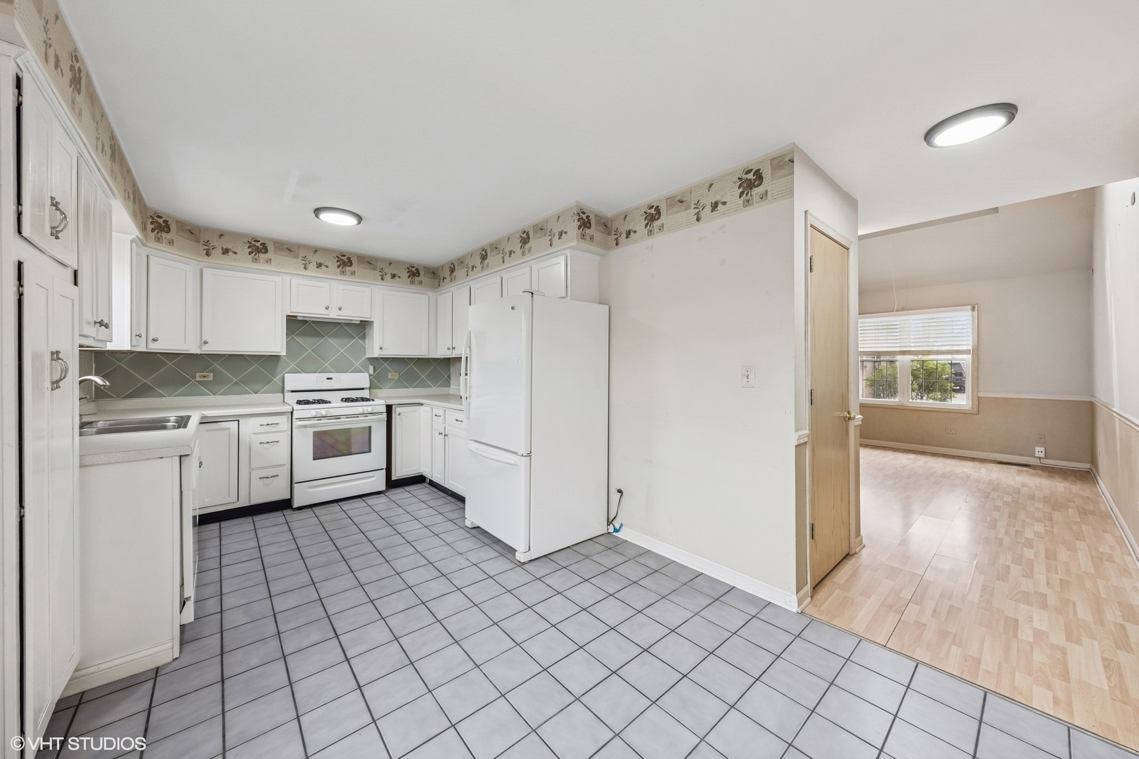 427 W Saint Charles Road