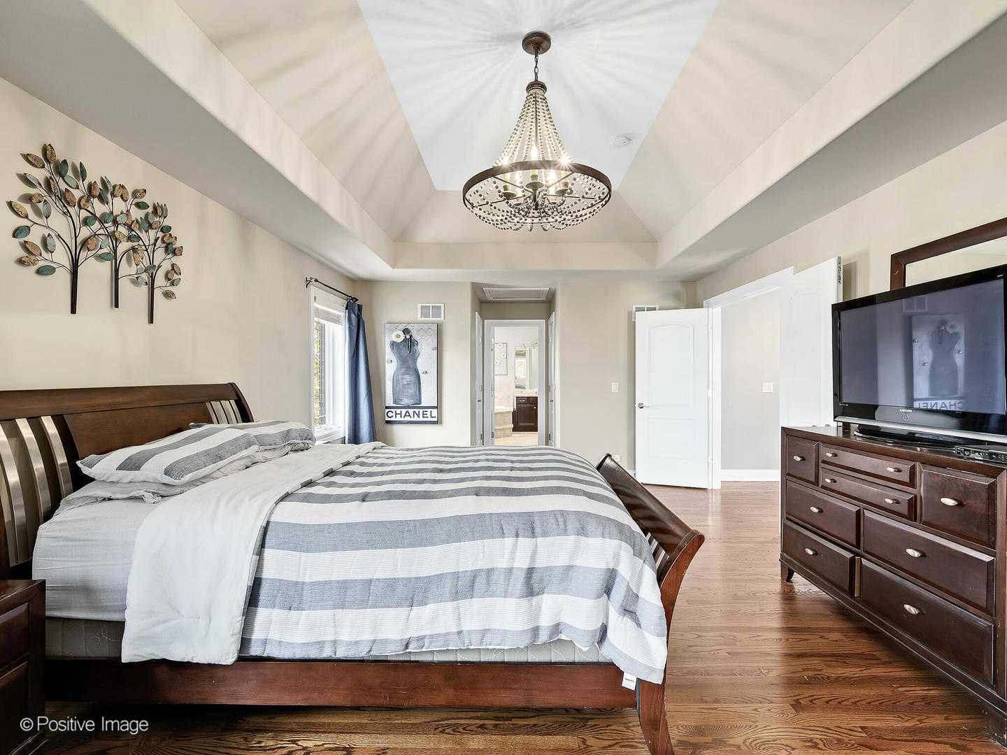 651 W Lorraine Avenue