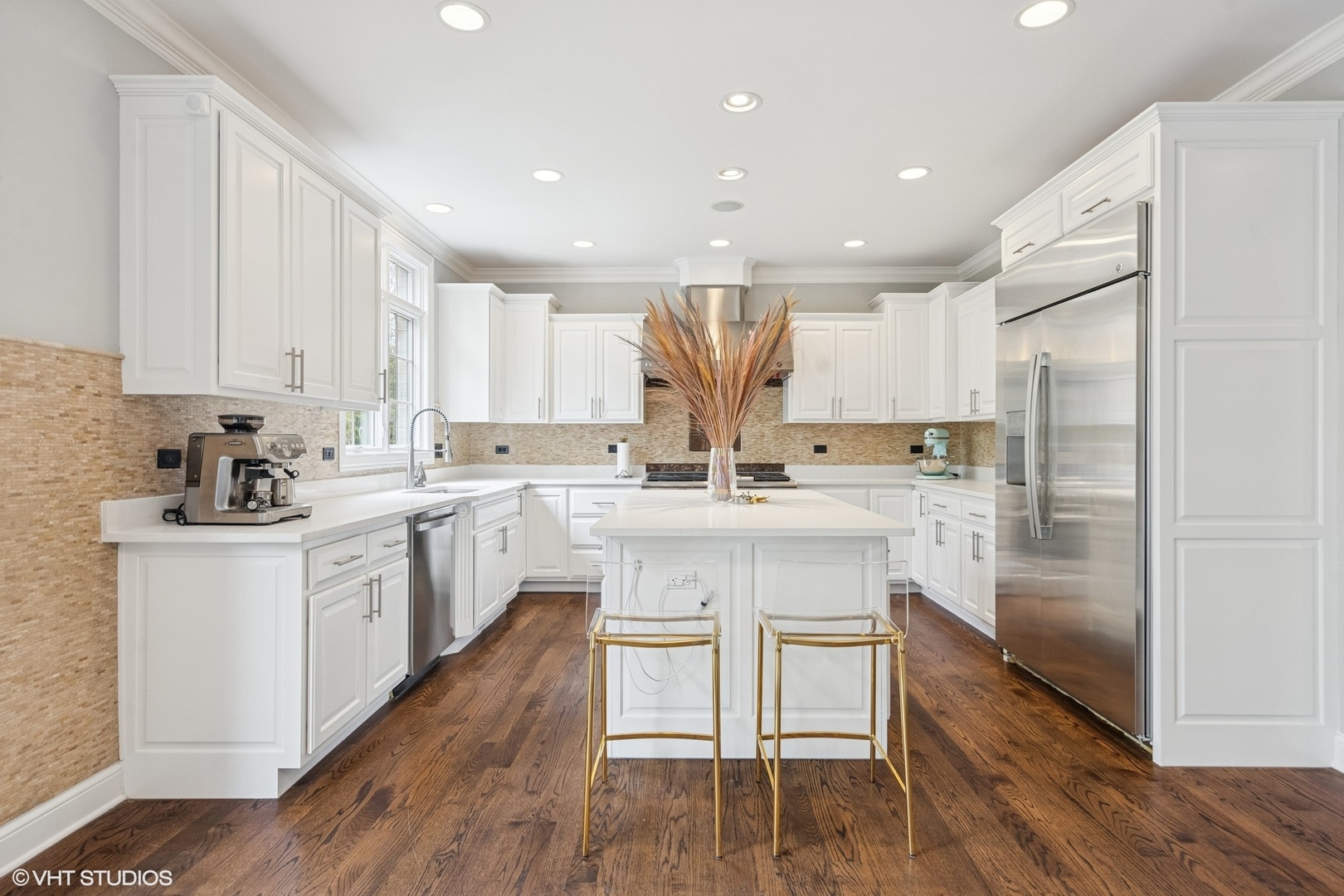 410 W 2nd Street
