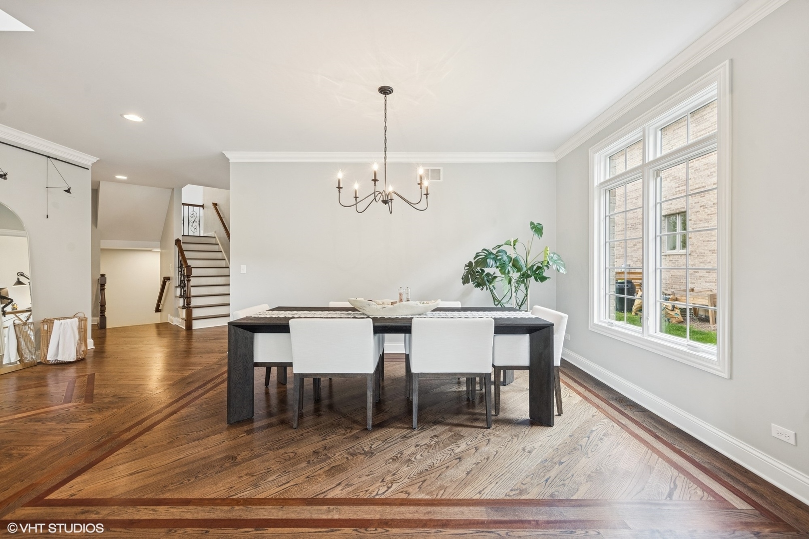 410 W 2nd Street