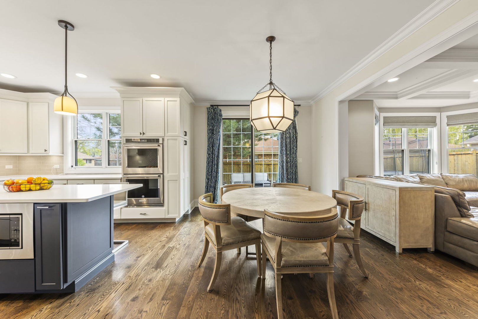446 W Fremont Avenue