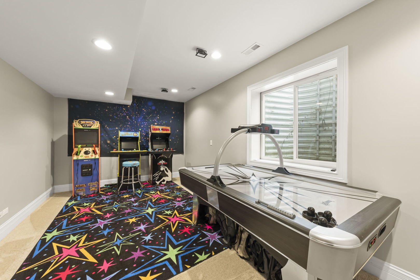446 W Fremont Avenue