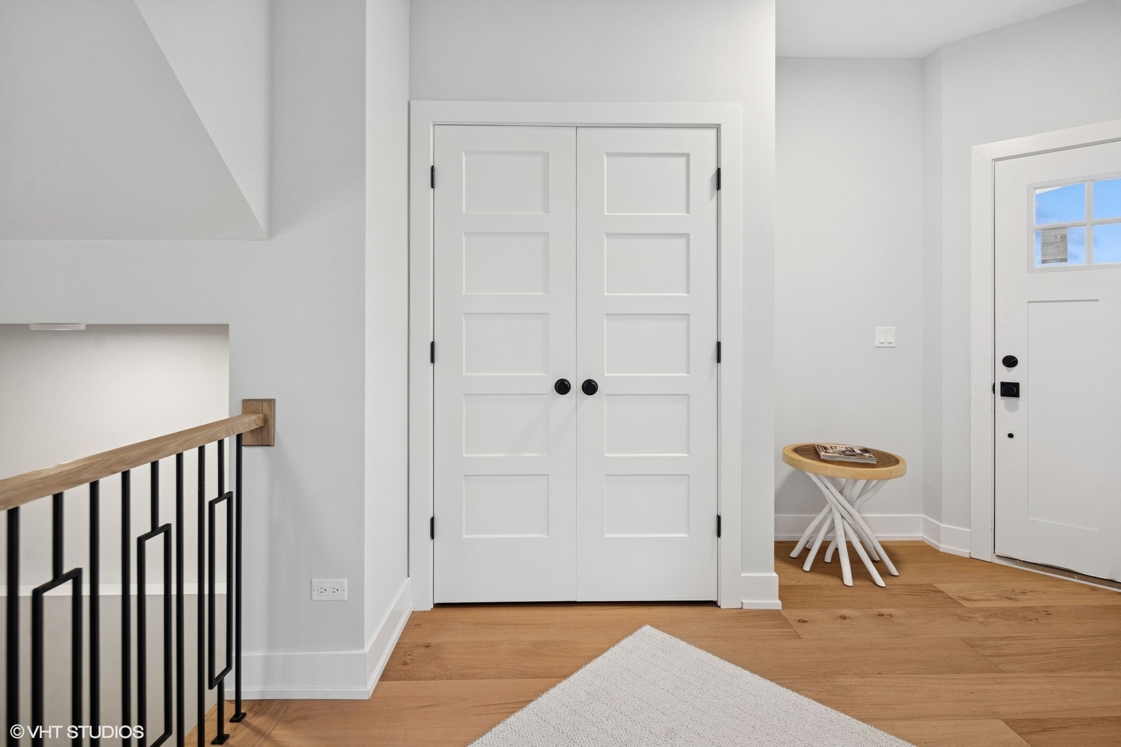 112 N Center Street Unit: B