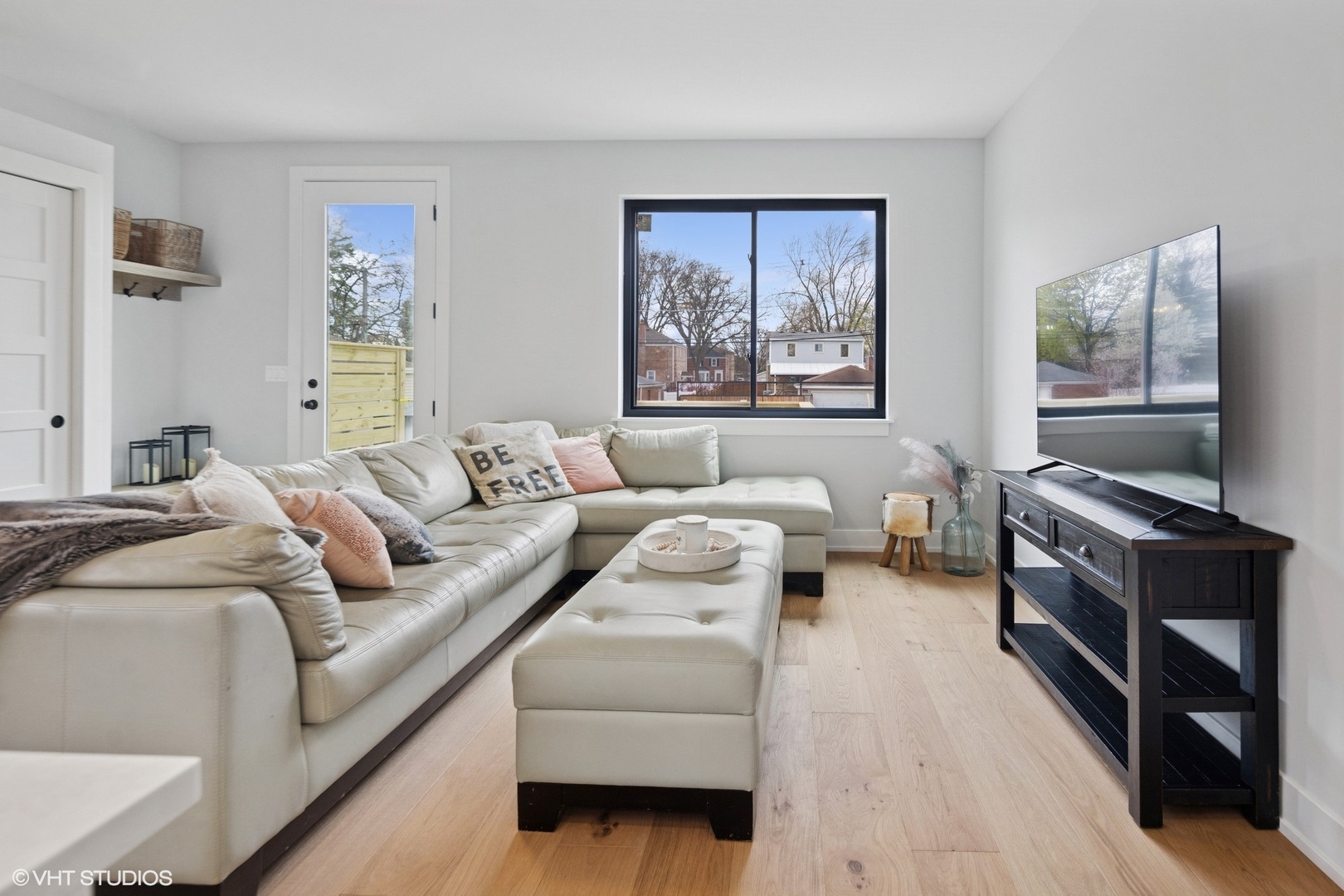 112 N Center Street Unit: B