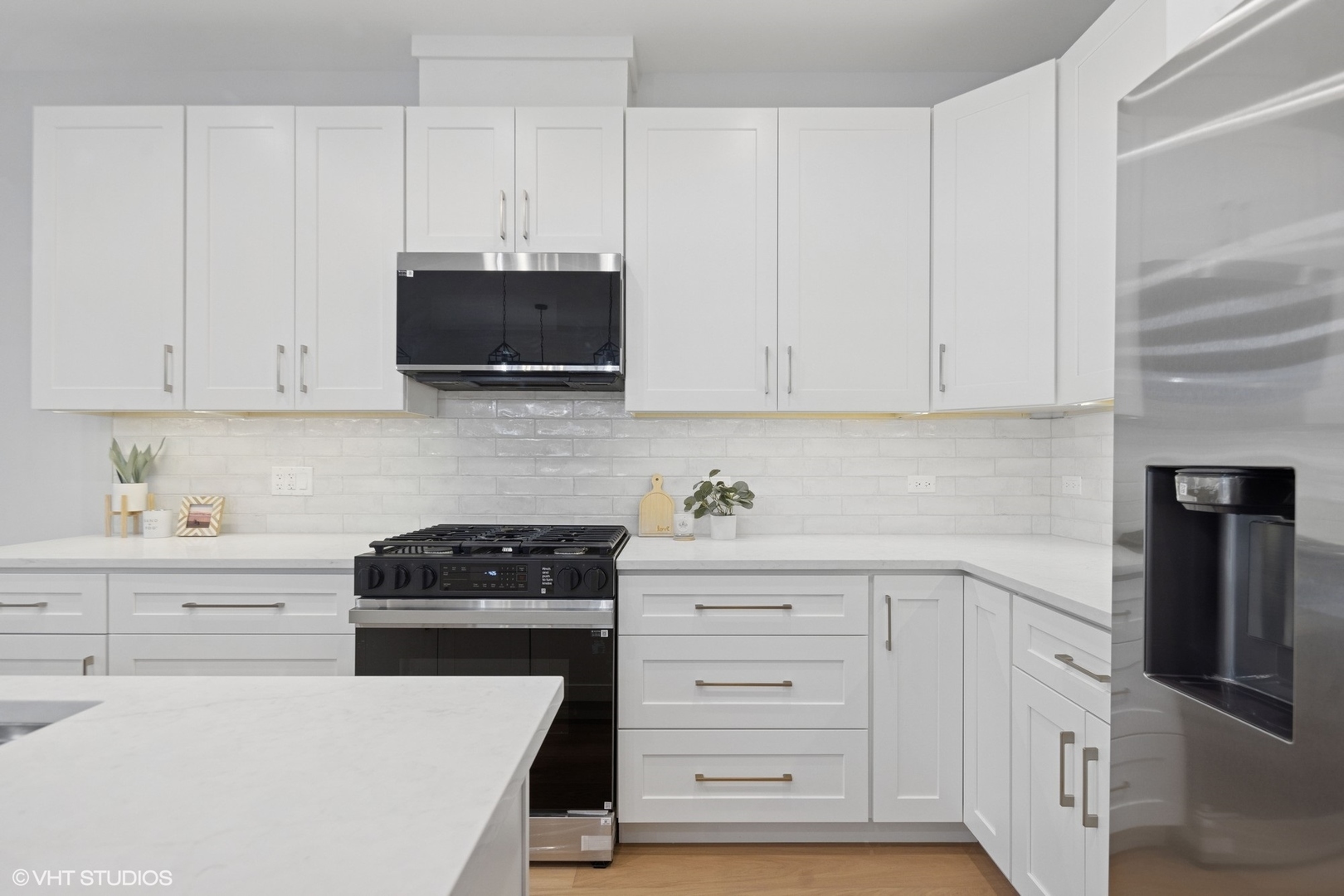 112 N Center Street Unit: B
