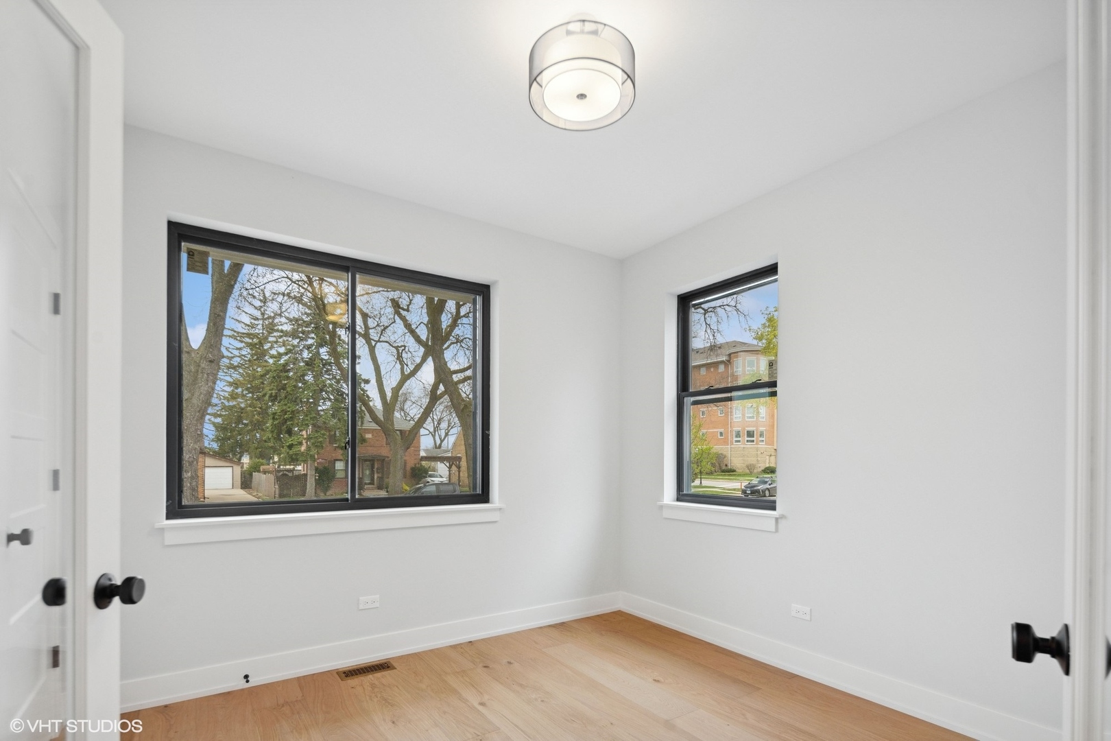 112 N Center Street Unit: B
