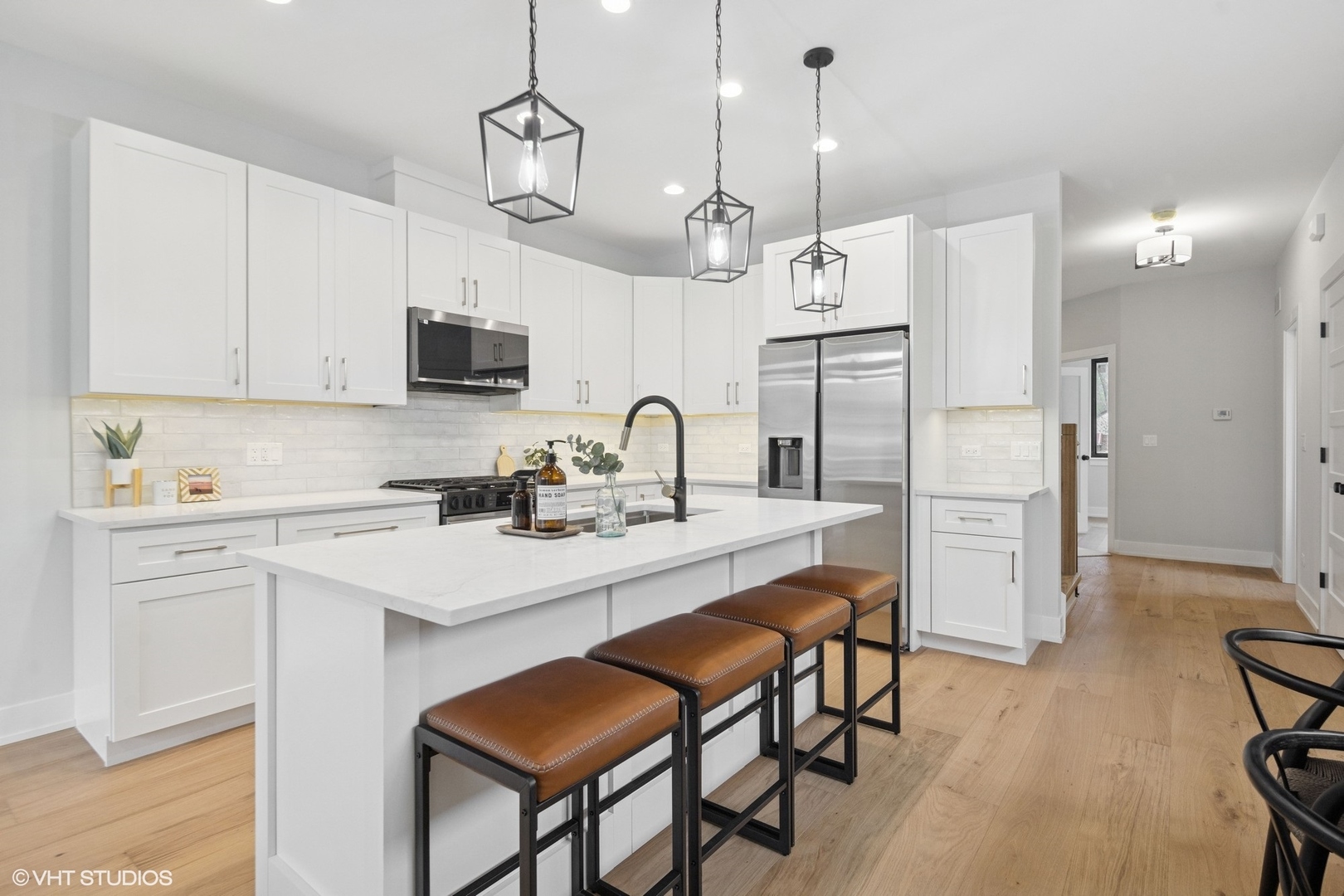 112 N Center Street Unit: B