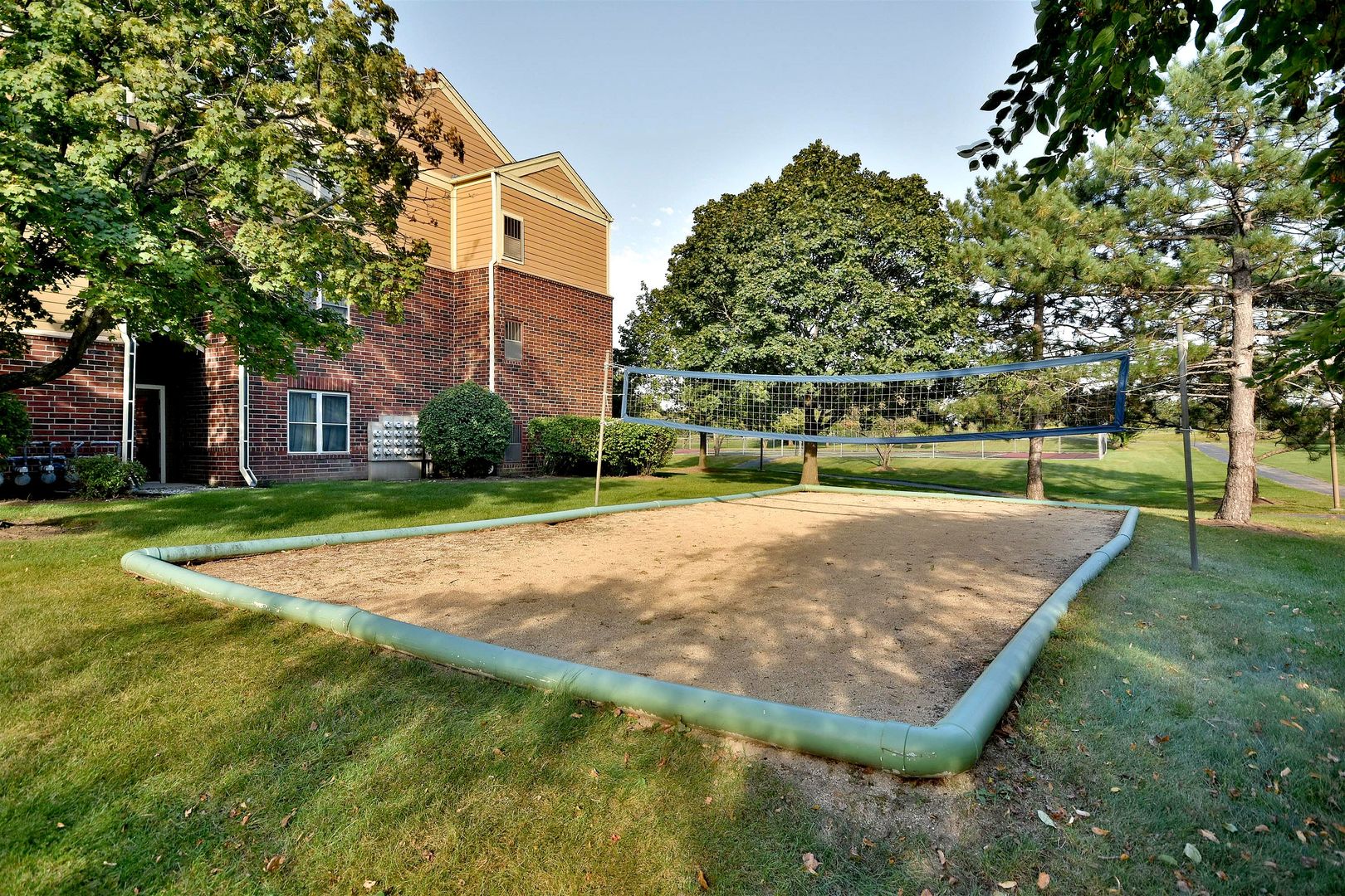 210 Glengarry Drive Unit: 212