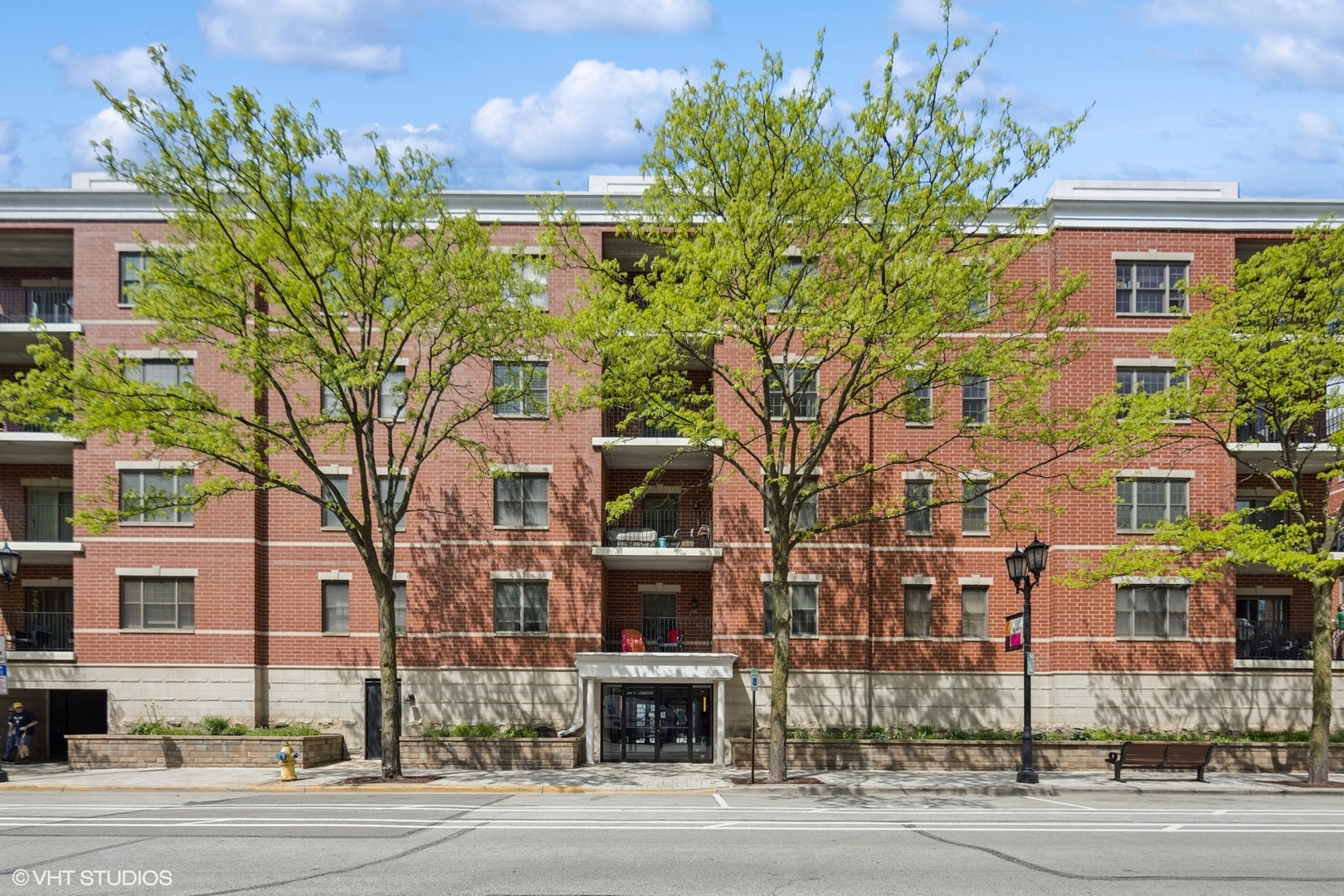 200 N Addison Avenue Unit: 204