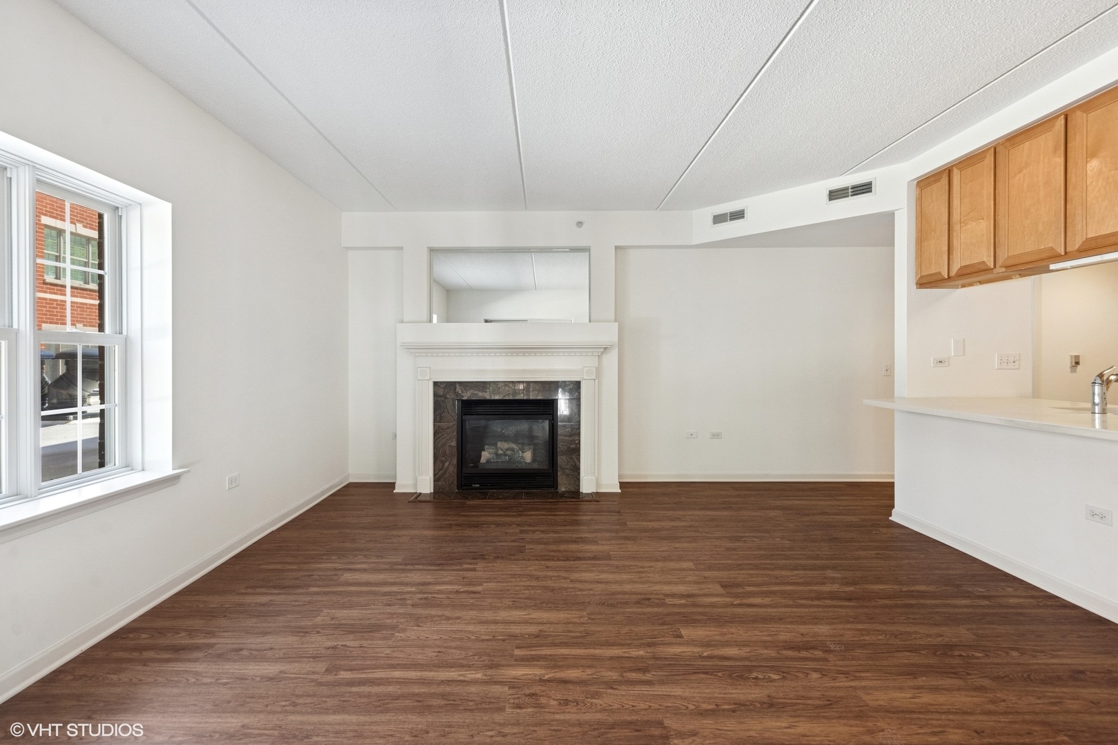 200 N Addison Avenue Unit: 204