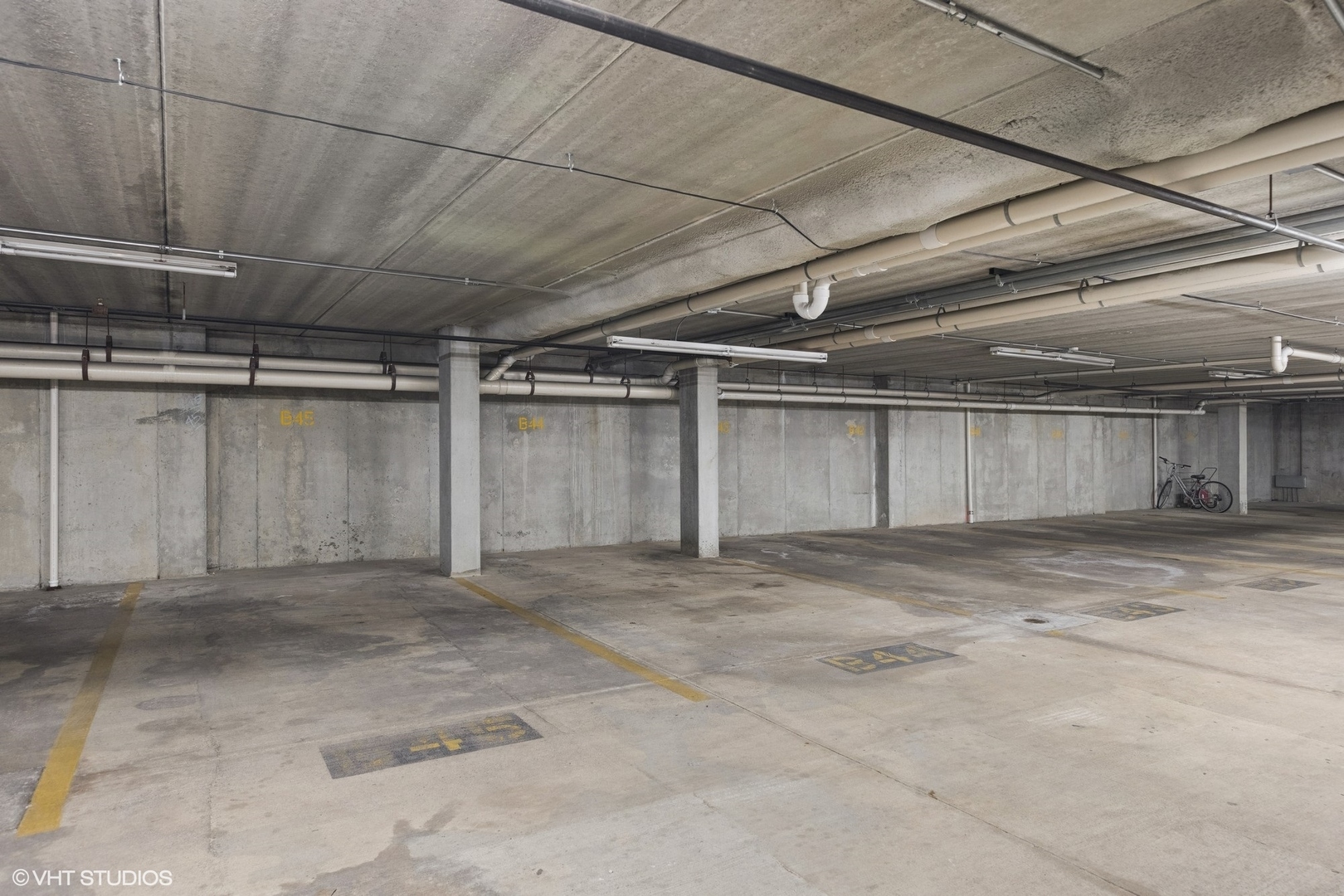 200 N Addison Avenue Unit: 204