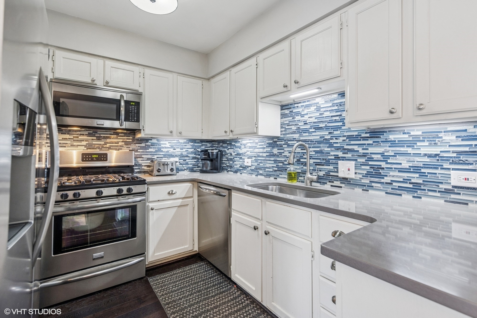 262 W EGGLESTON Avenue Unit: C