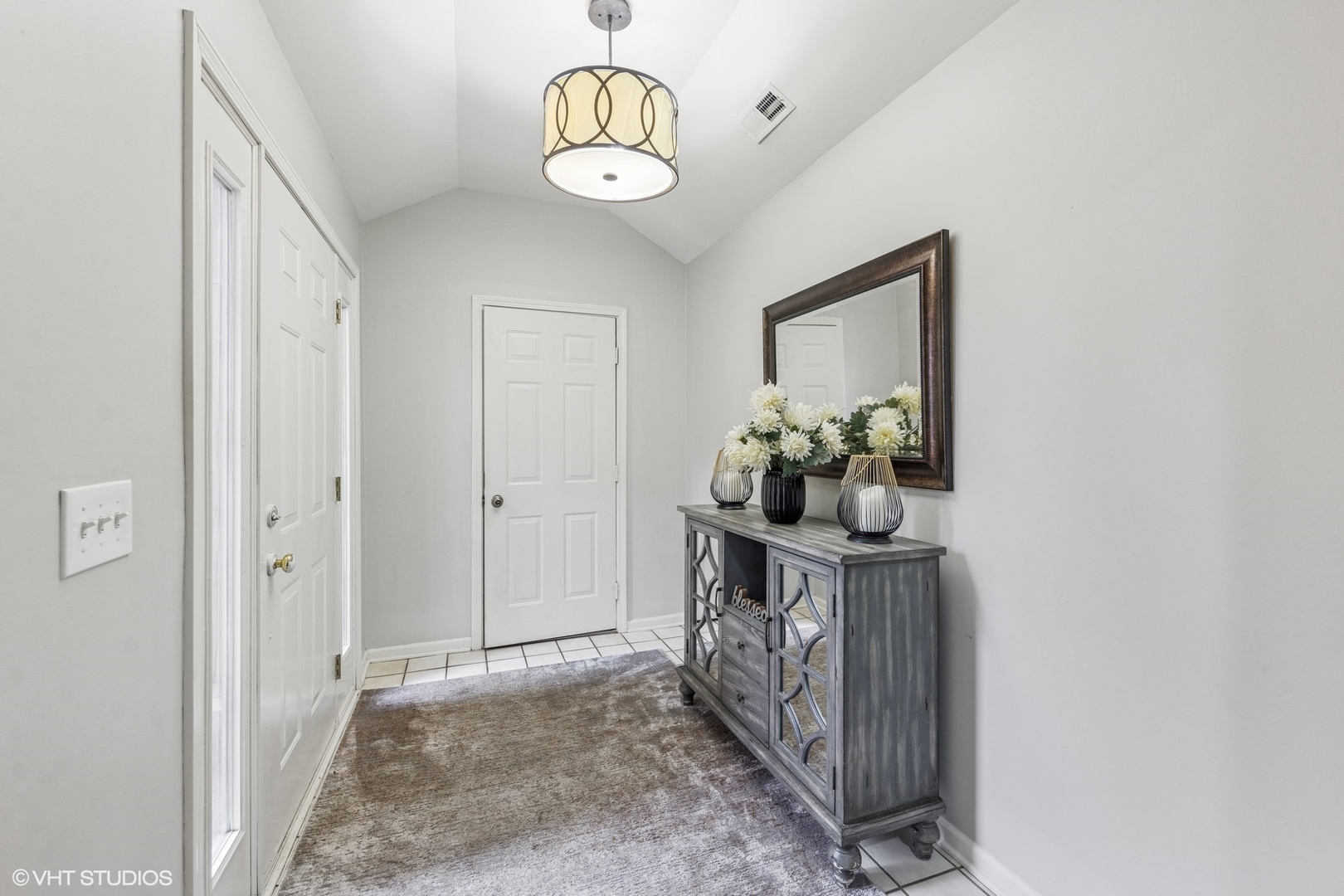 262 W EGGLESTON Avenue Unit: C