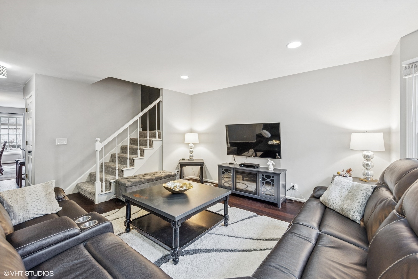 262 W EGGLESTON Avenue Unit: C