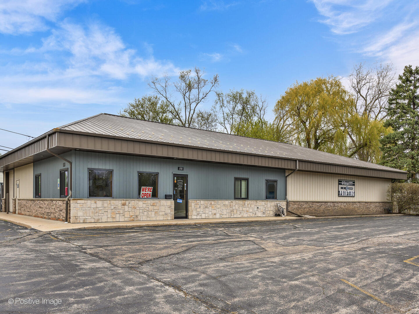 1550 Green Bay Road