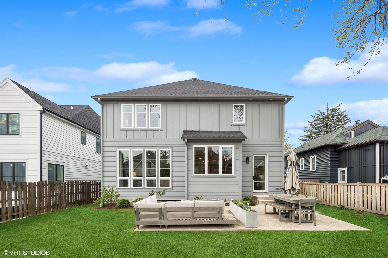 264 N Willow Road