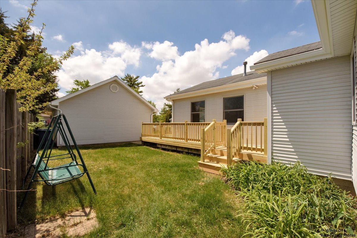 884 Greenview Avenue