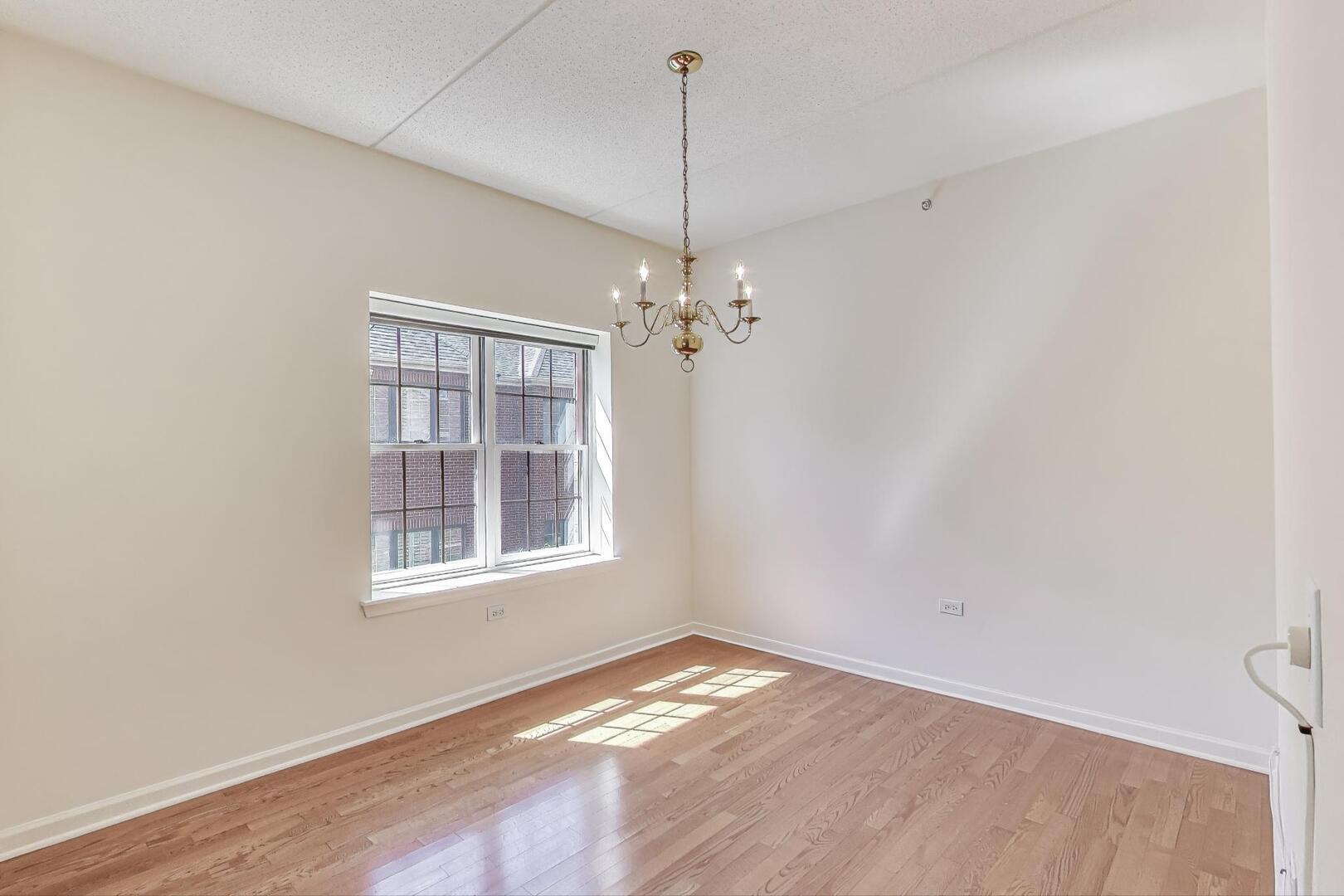 200 N Addison Avenue Unit: 306