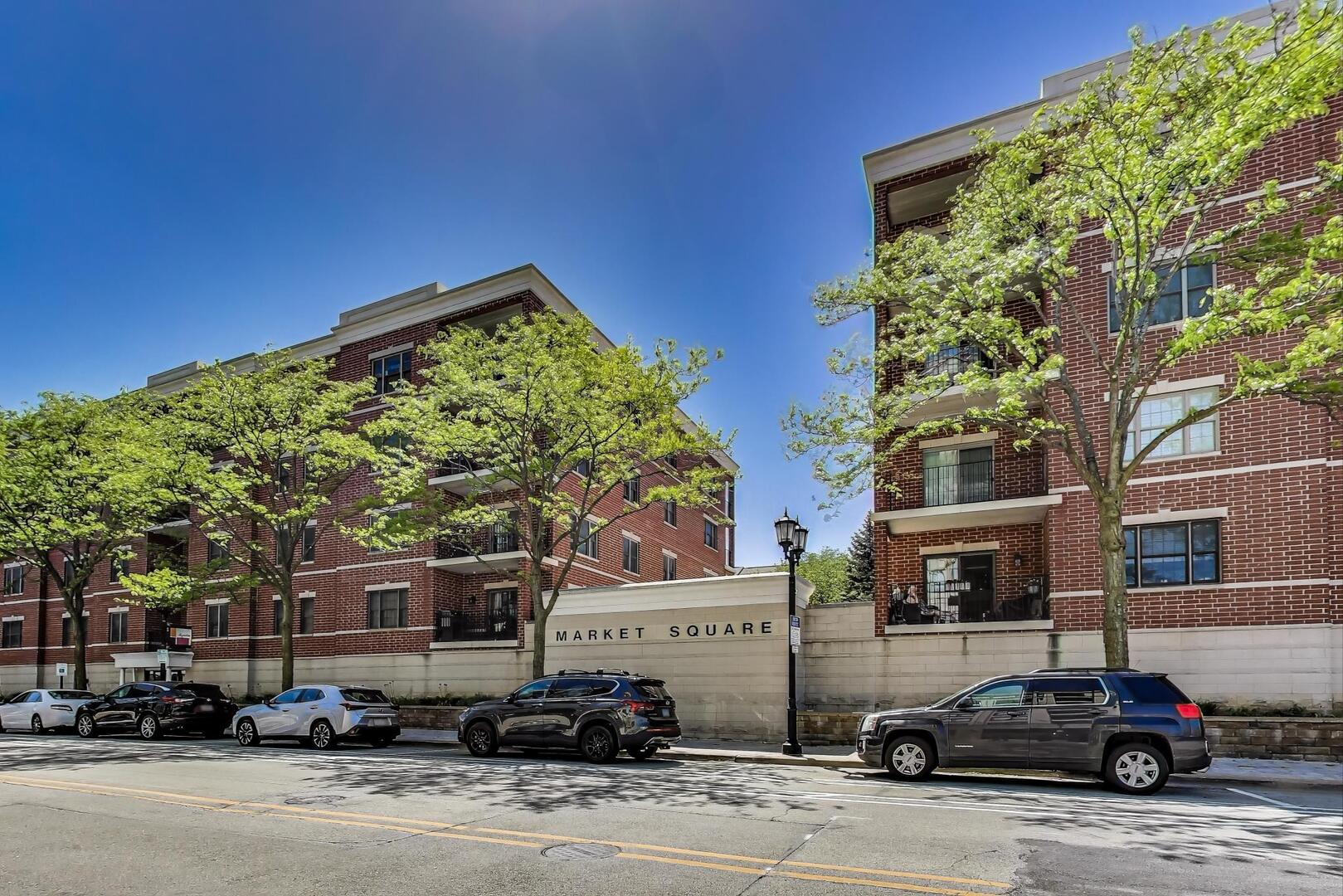 200 N Addison Avenue Unit: 306
