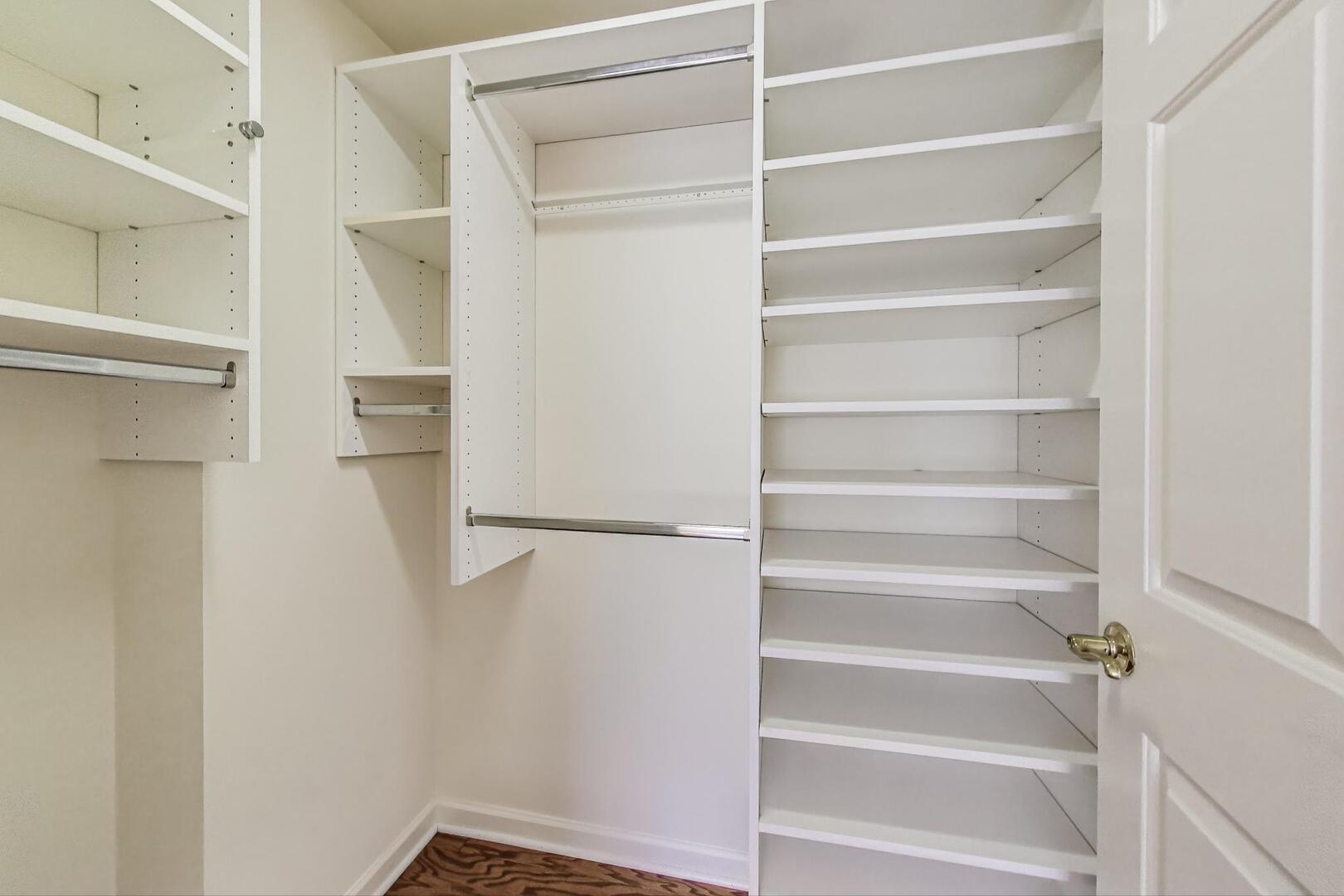 200 N Addison Avenue Unit: 306