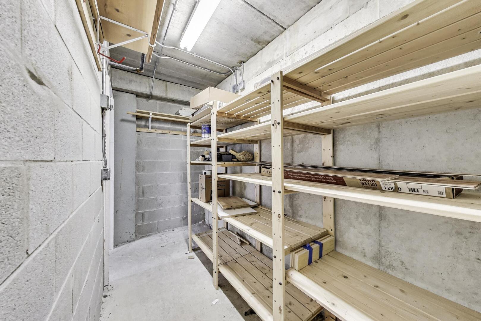 200 N Addison Avenue Unit: 306