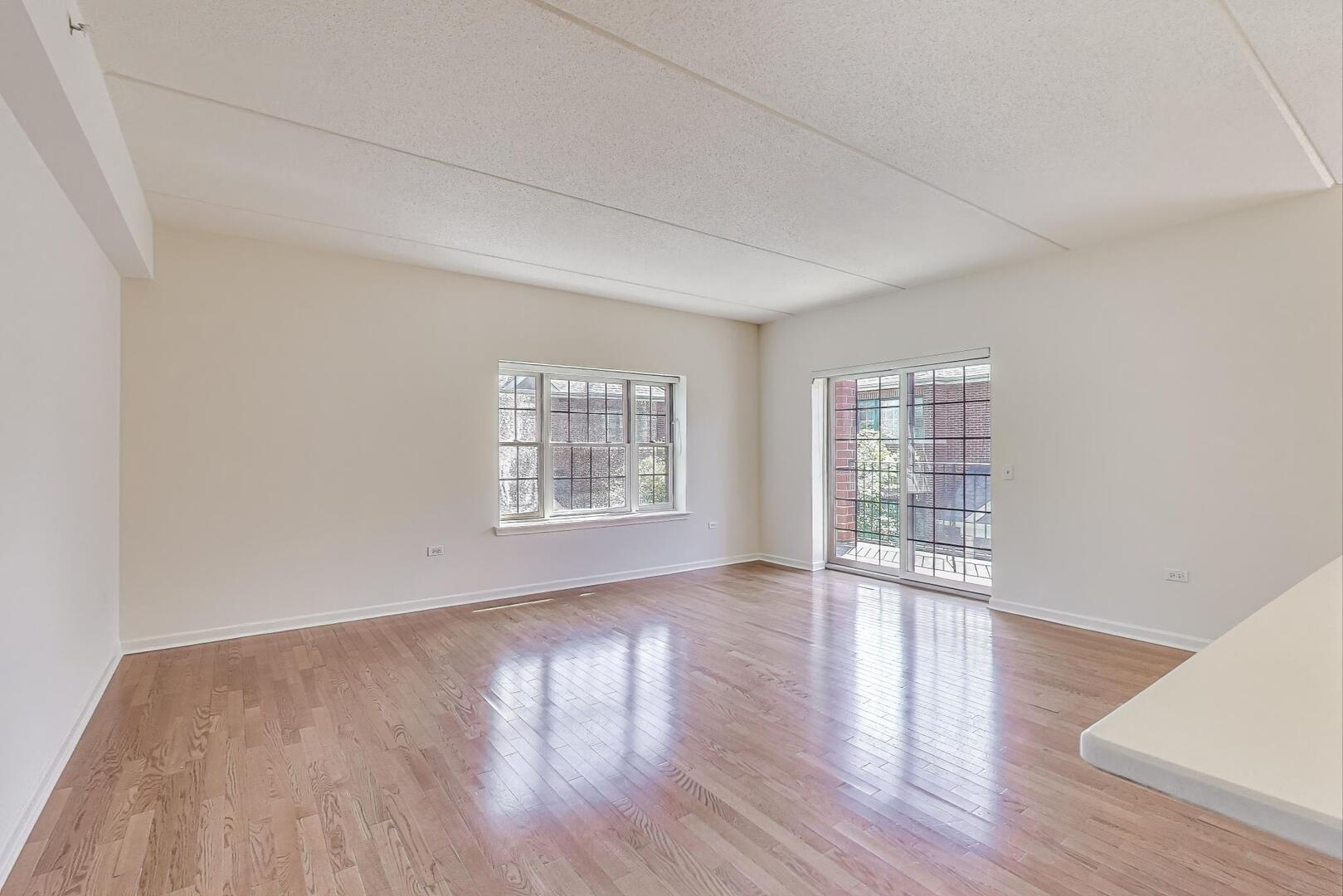 200 N Addison Avenue Unit: 306