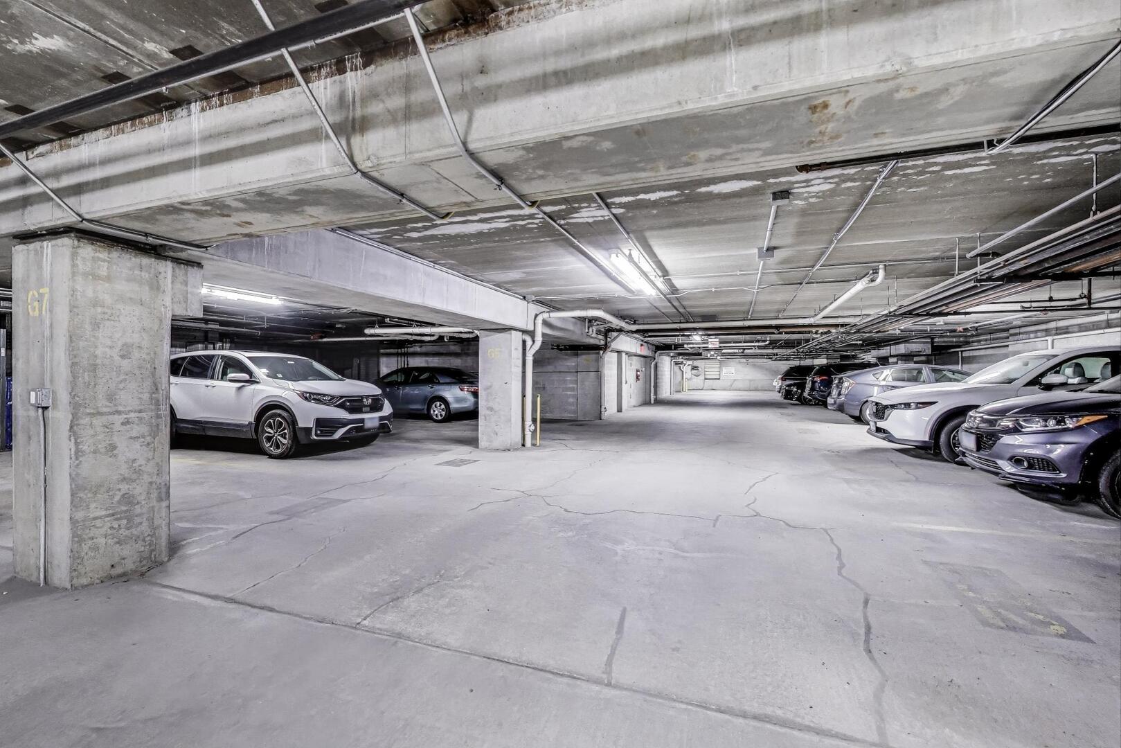 200 N Addison Avenue Unit: 306