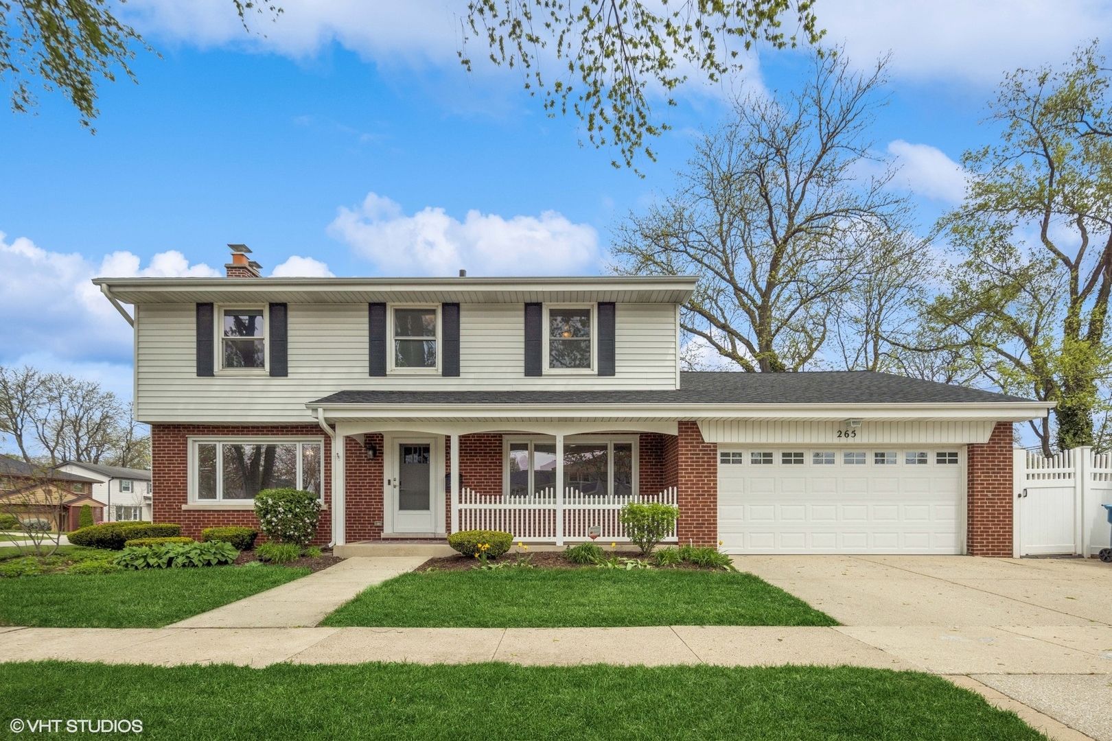 265 W Adams Street