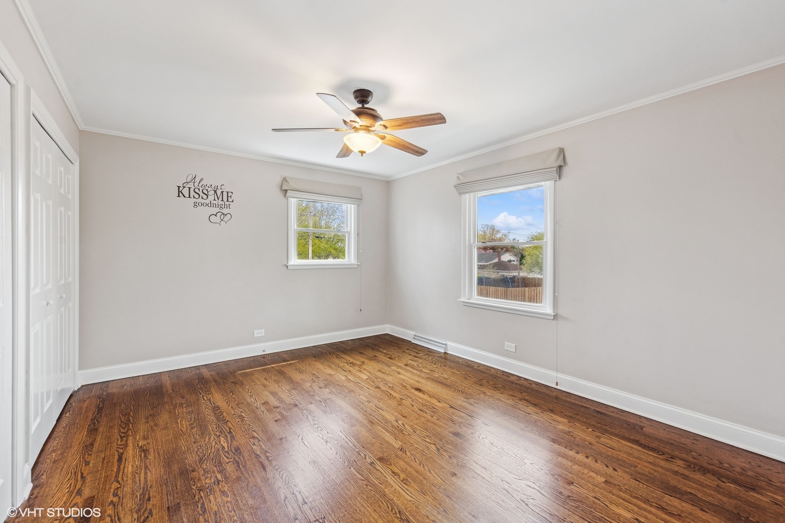 265 W Adams Street