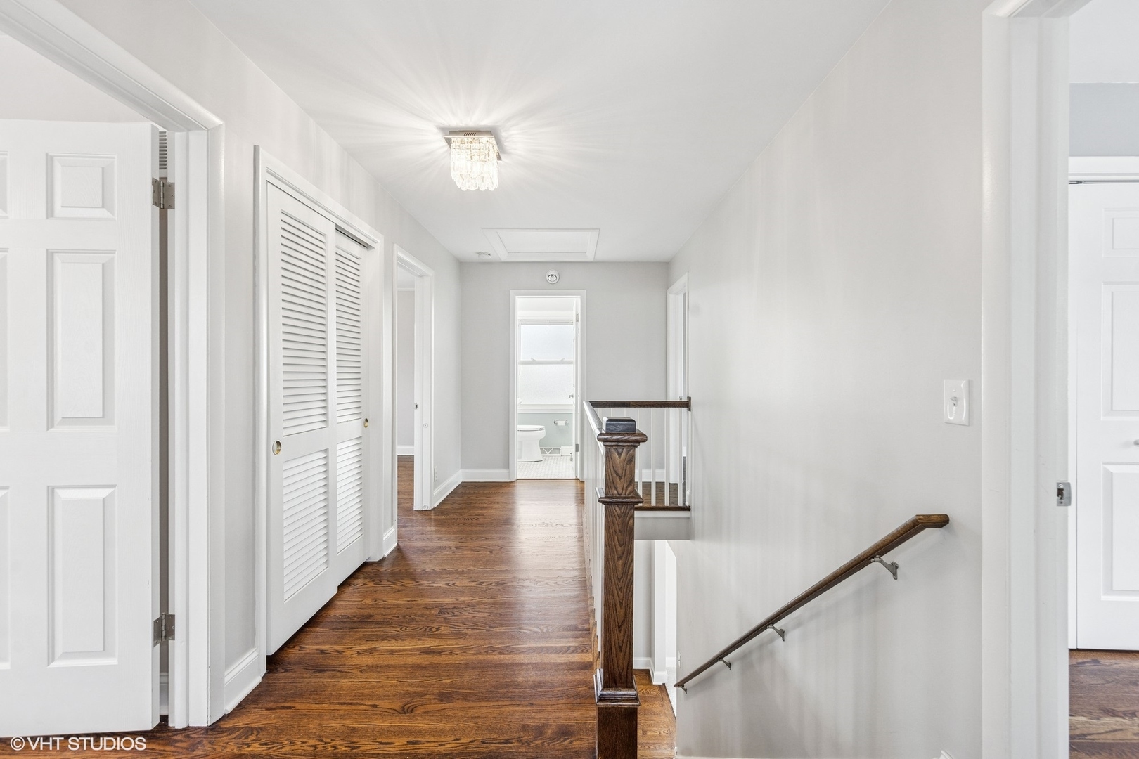 265 W Adams Street