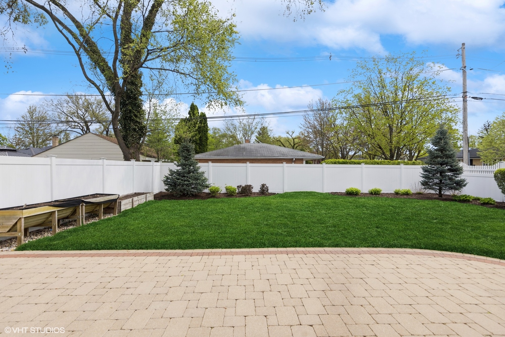 265 W Adams Street