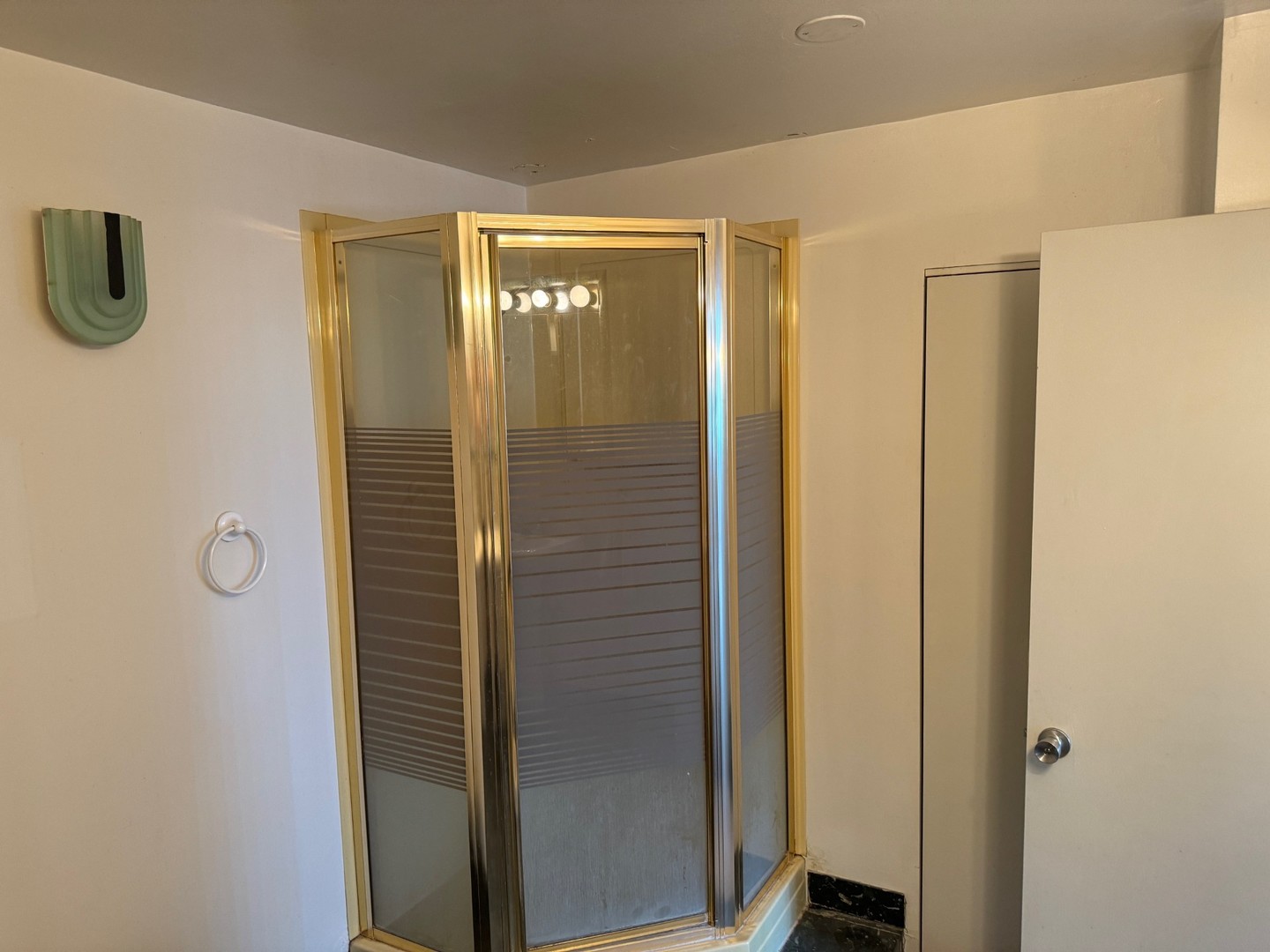 20 N Tower Road Unit: 6J
