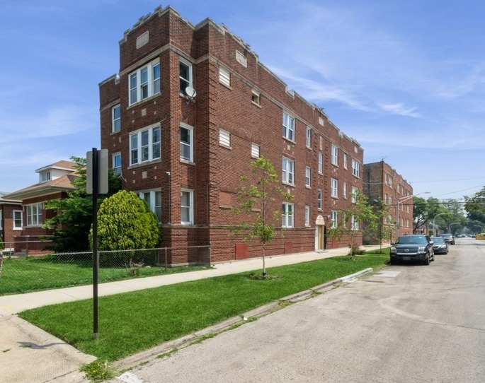 1818 W 78th Street