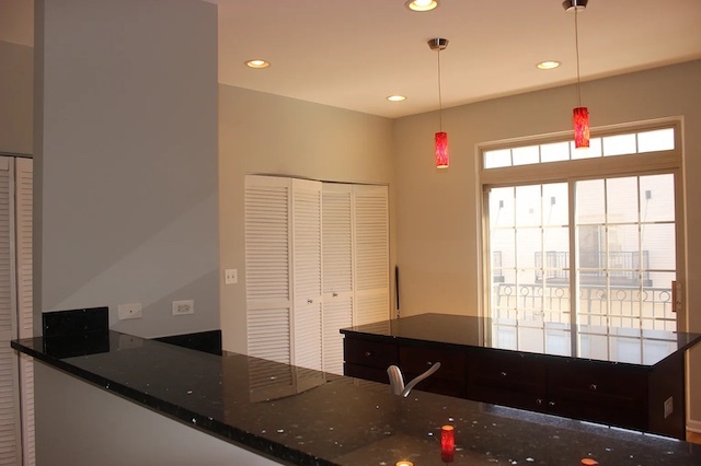 2417 N 75th Avenue Unit: D