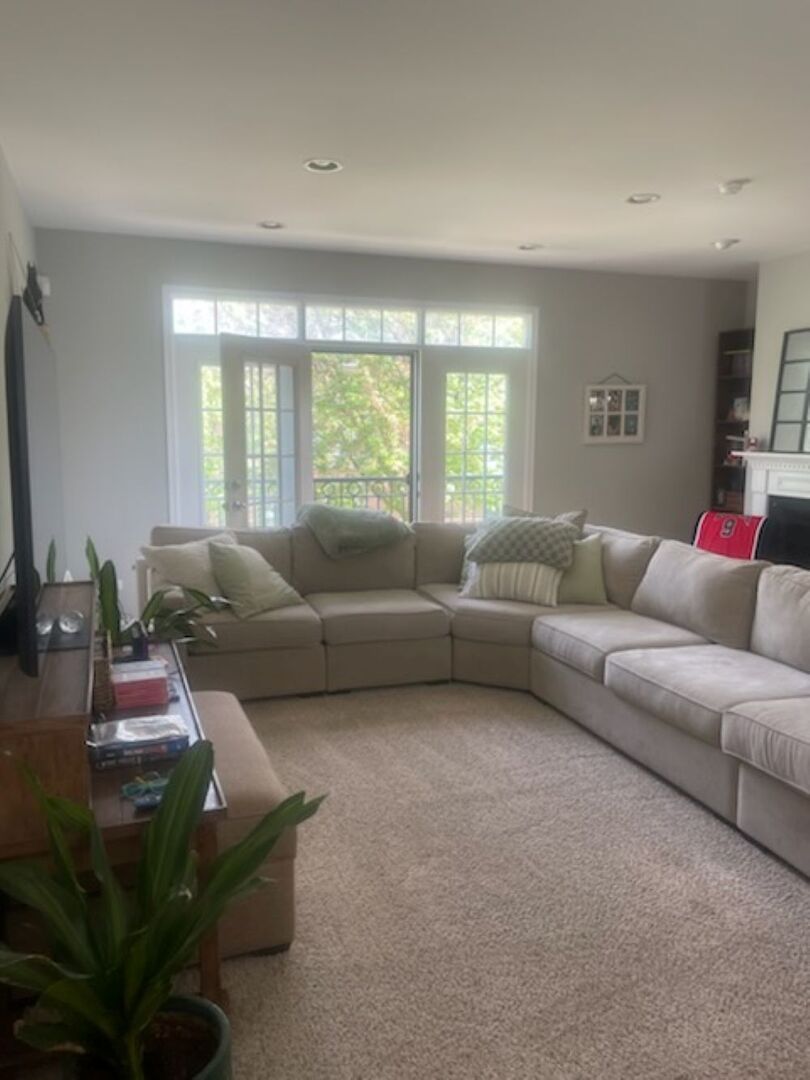 2417 N 75th Avenue Unit: D