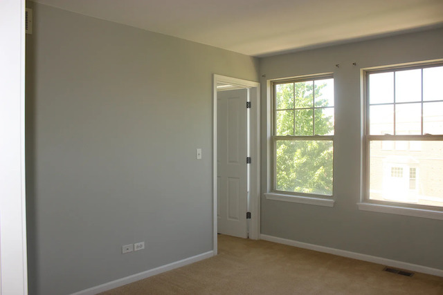 2417 N 75th Avenue Unit: D