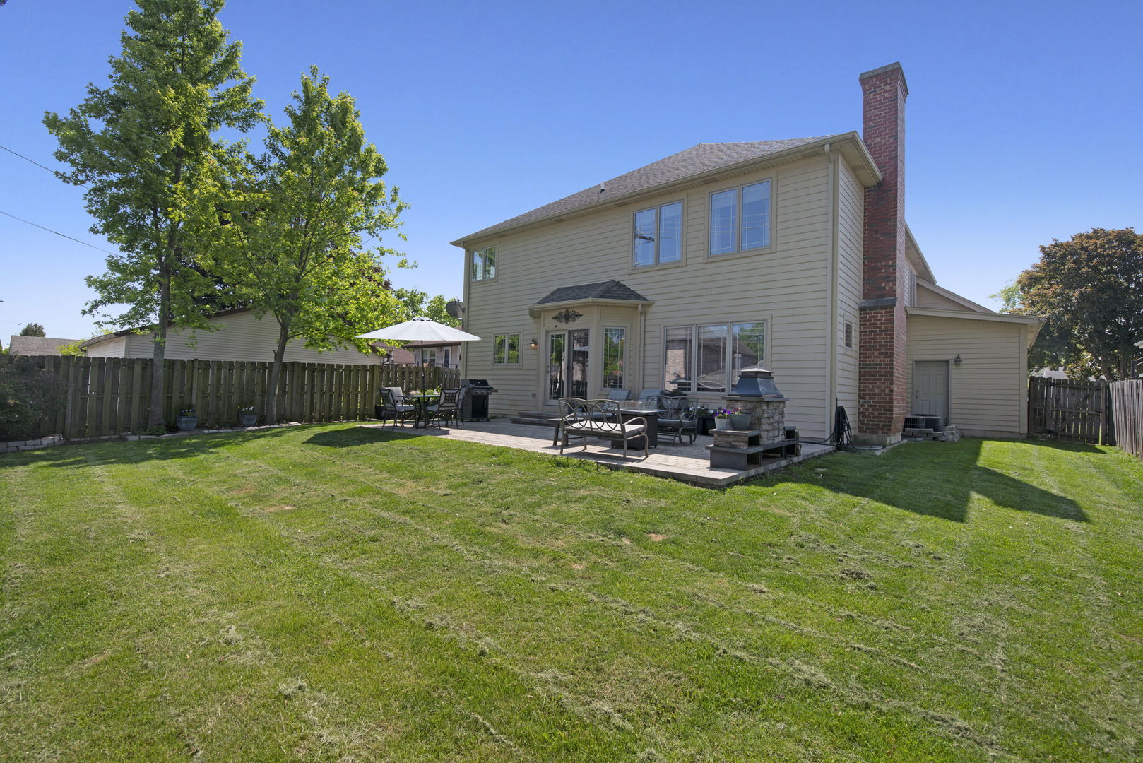 785 N Emroy Avenue