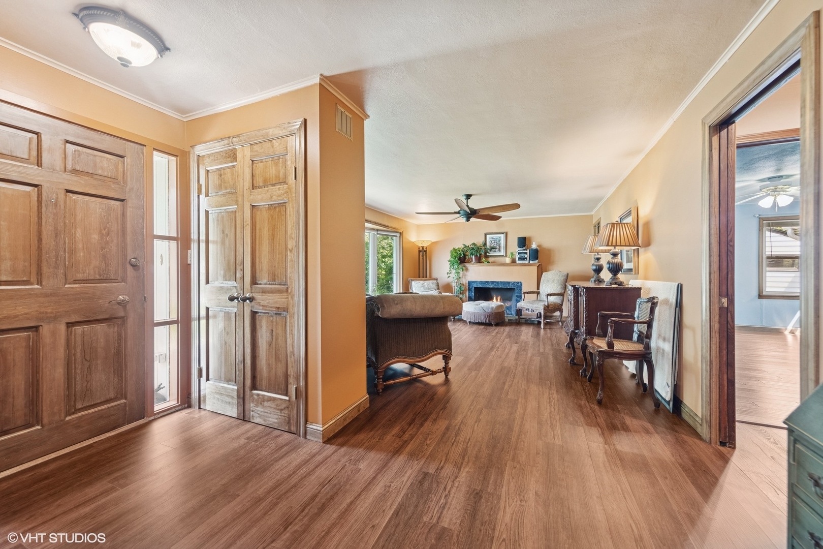 359 N Shady Lane