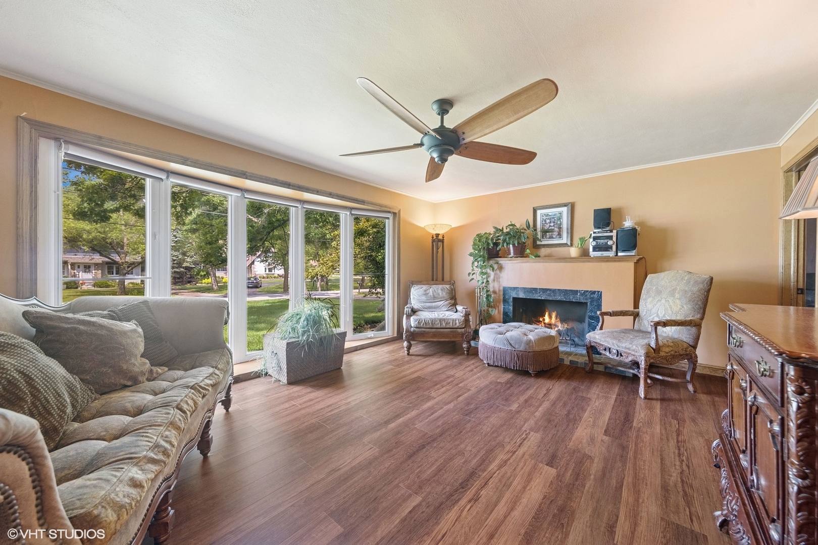 359 N Shady Lane