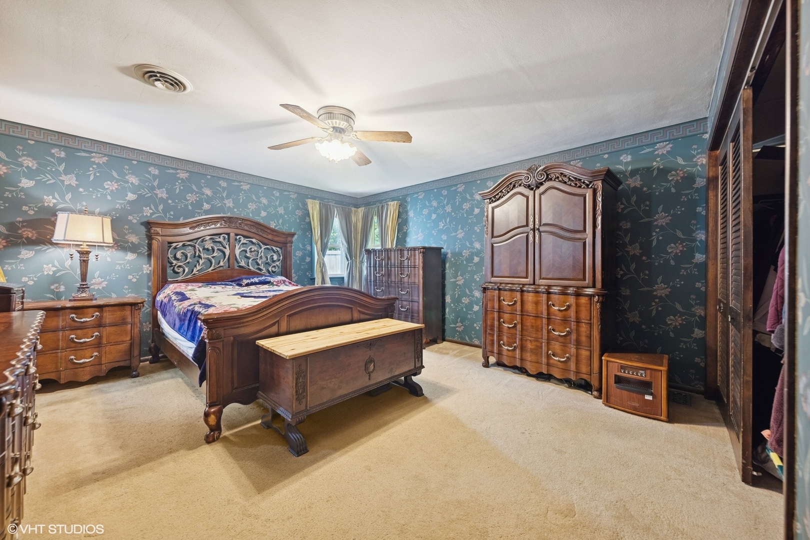 359 N Shady Lane