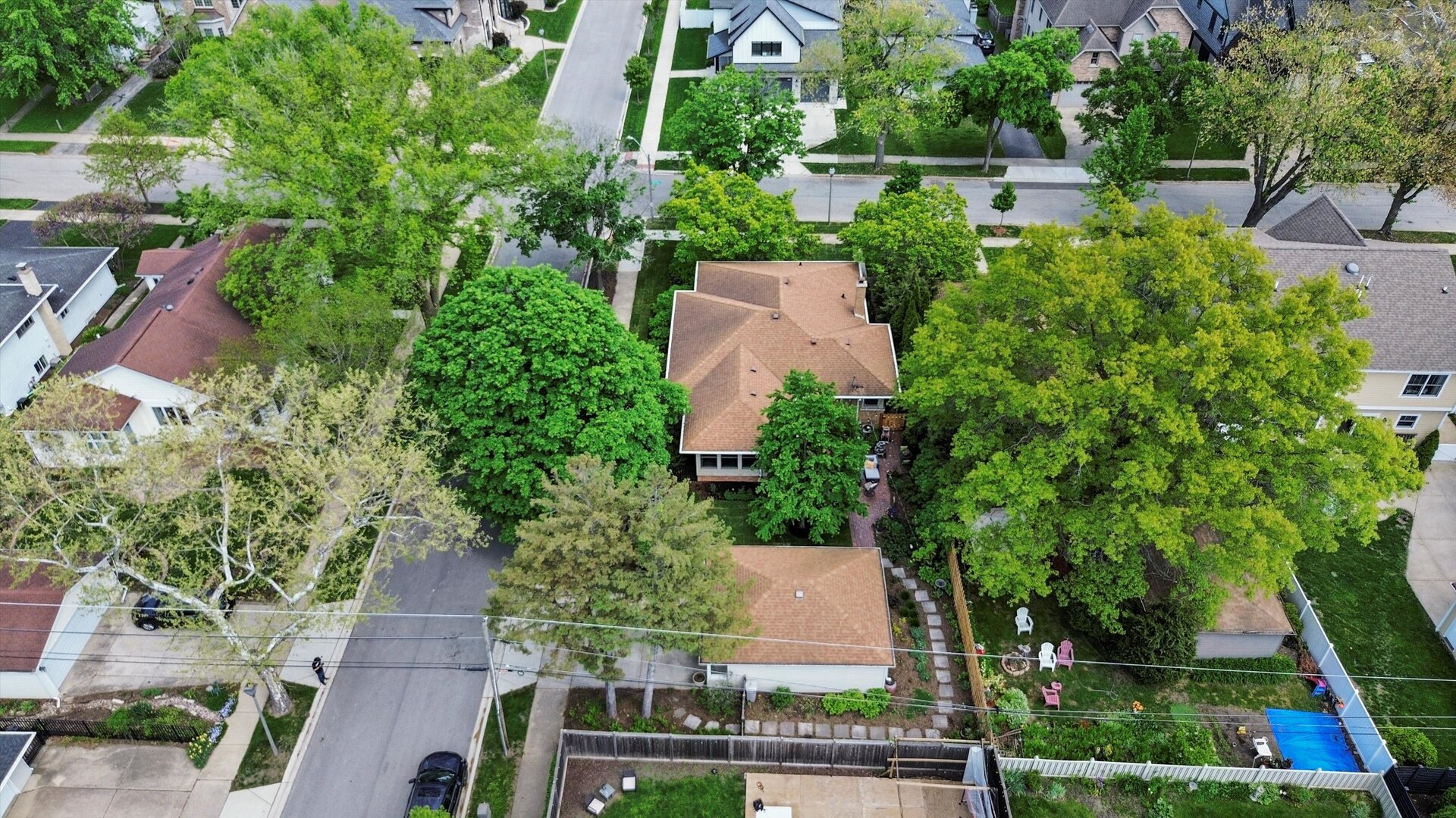 728 S Hillside Avenue
