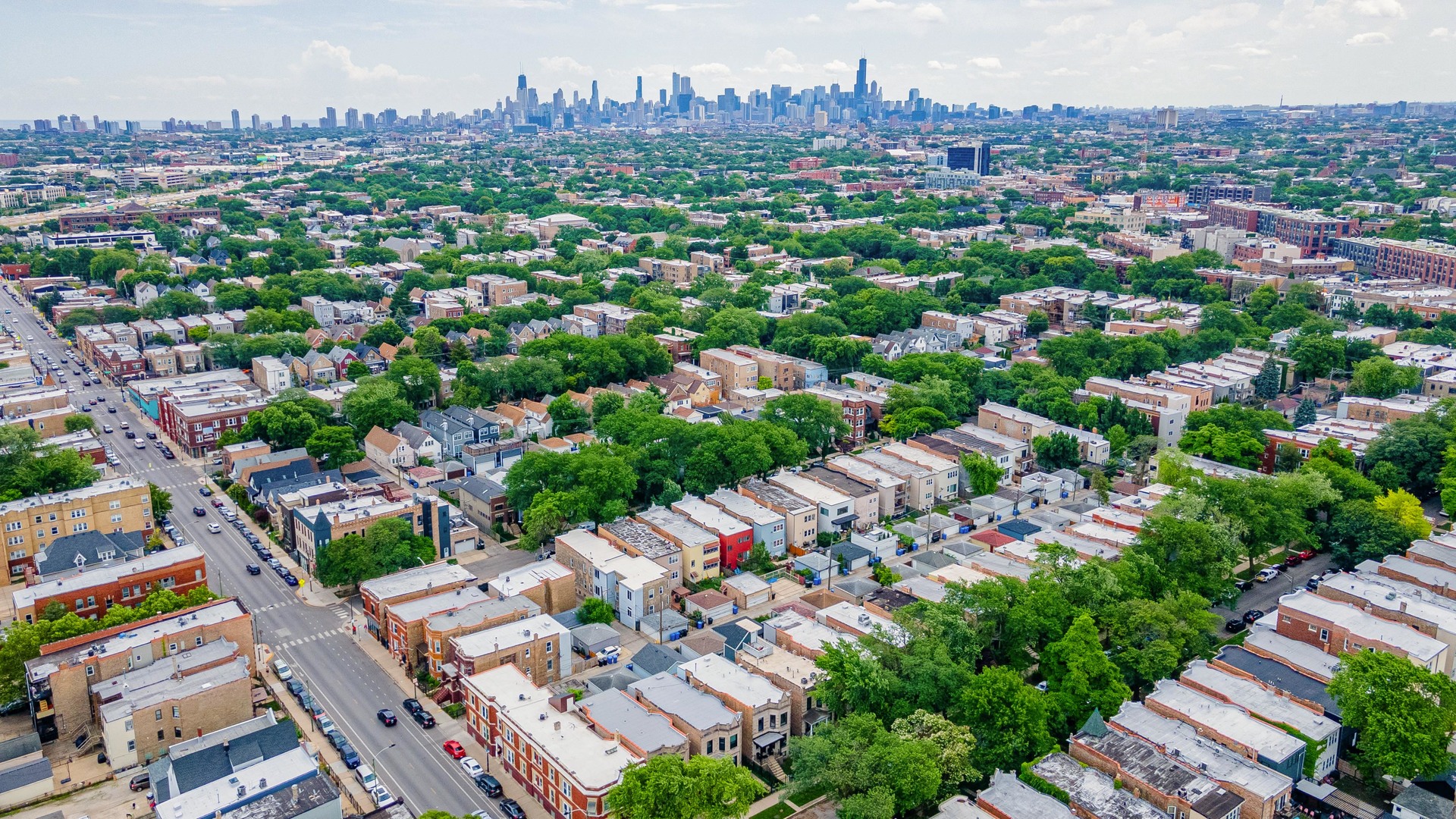 2716 N Kedzie Avenue Unit: 2
