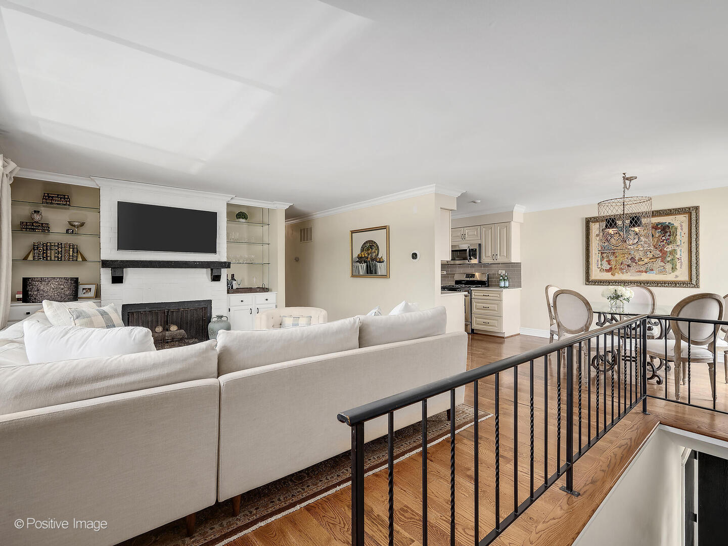 556 Willowcreek Court Unit: 4-10