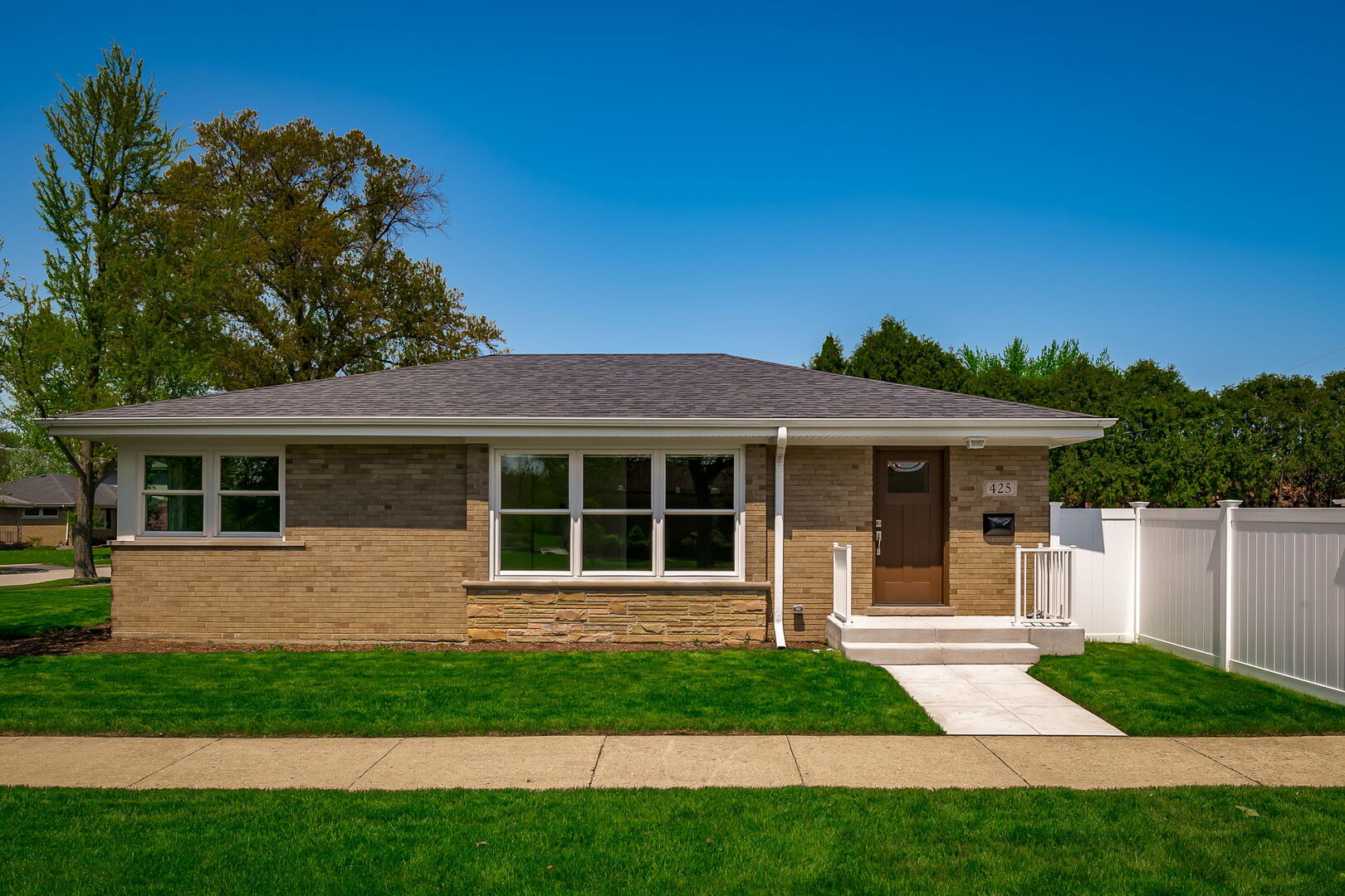 425 W Madison Street