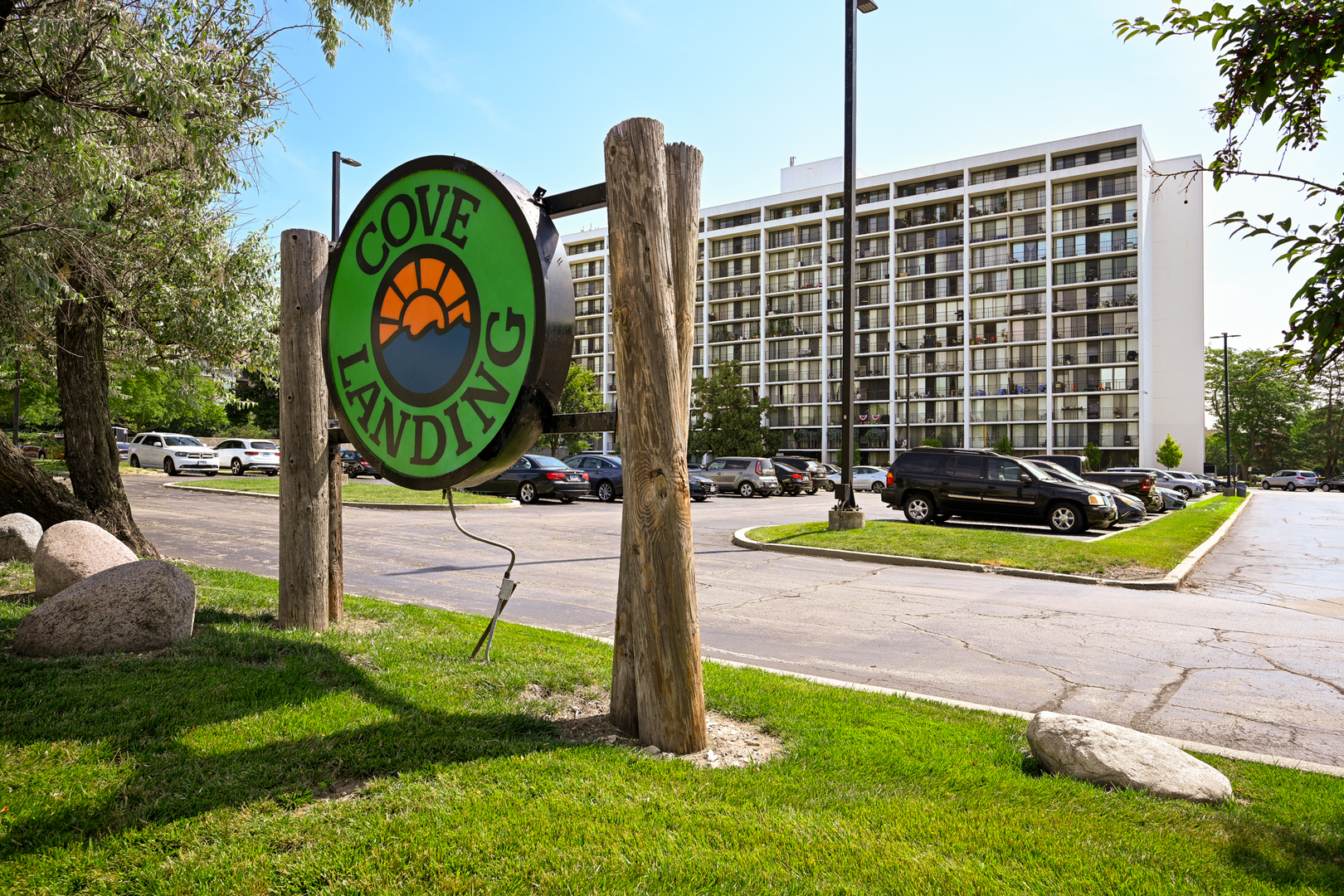 2005 S Finley Road Unit: 306