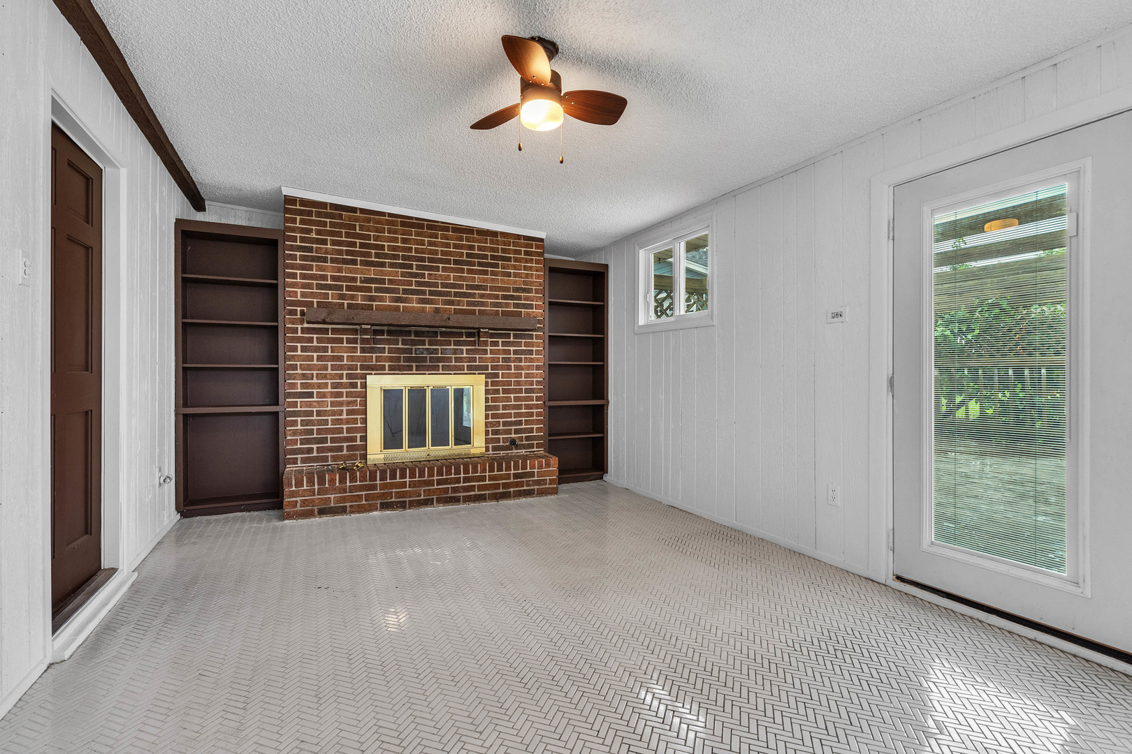 545 W Harrison Road
