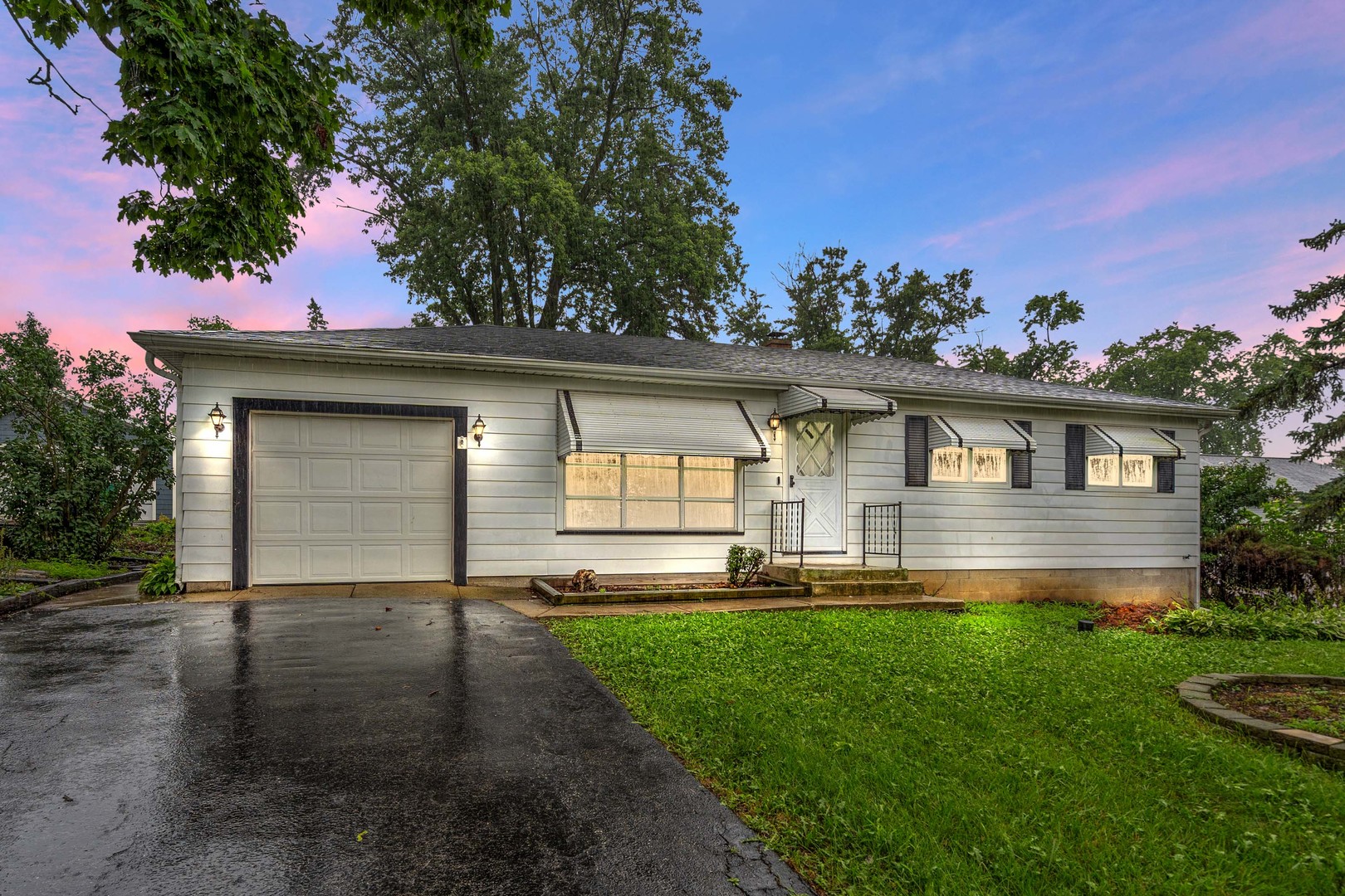 545 W Harrison Road