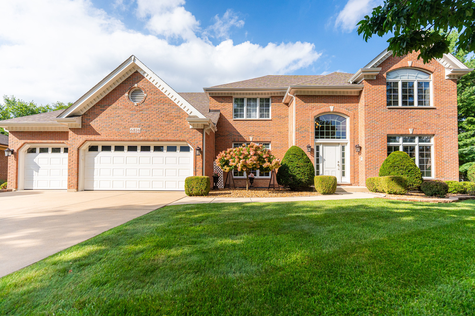 6816 Bantry Court
