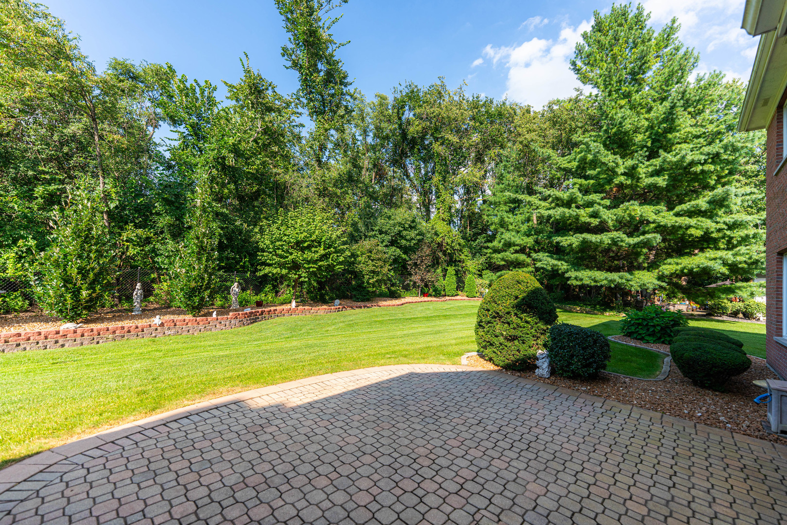 6816 Bantry Court