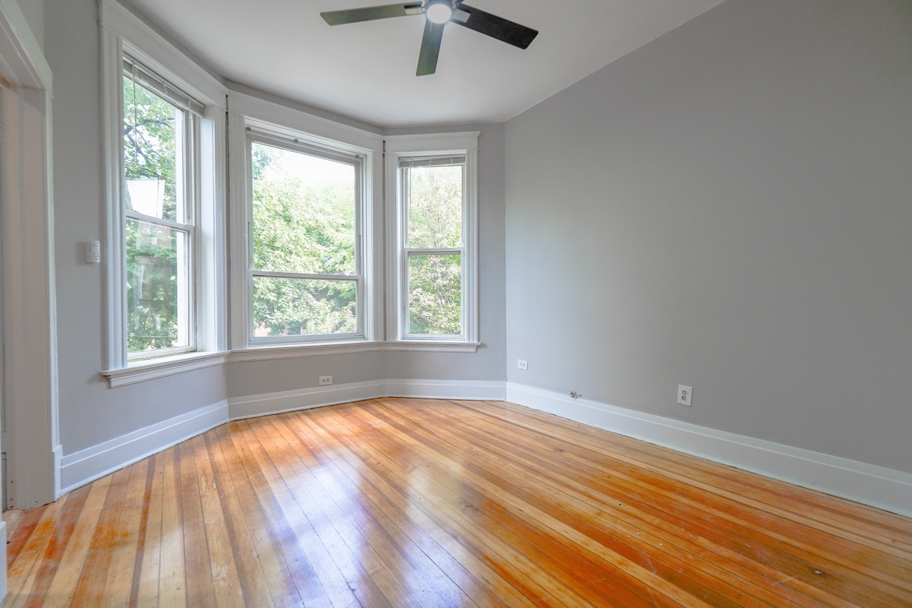 1444 N Maplewood Avenue Unit: 3F